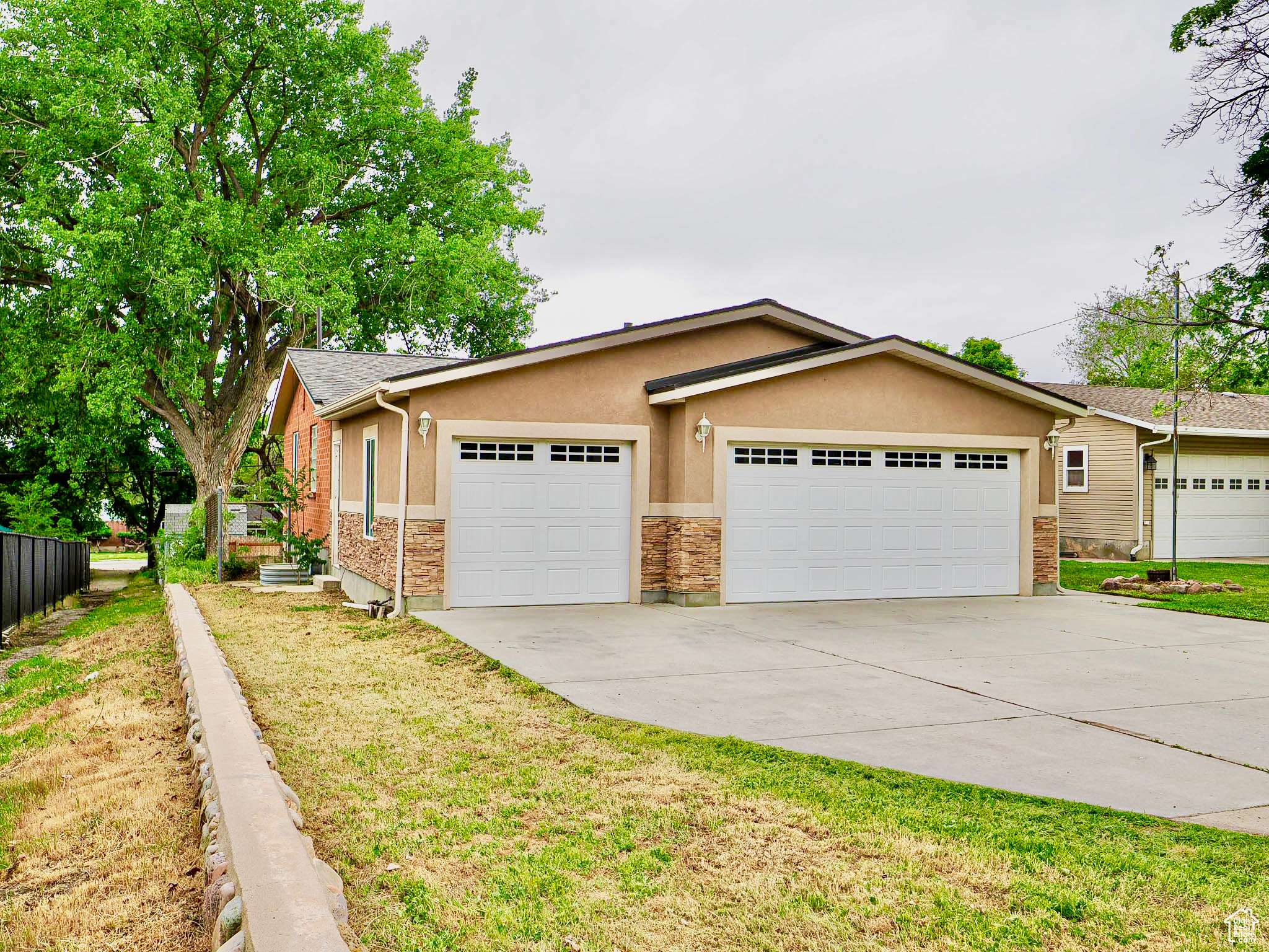 Millcreek, UT 84109,2850 S 2750 E