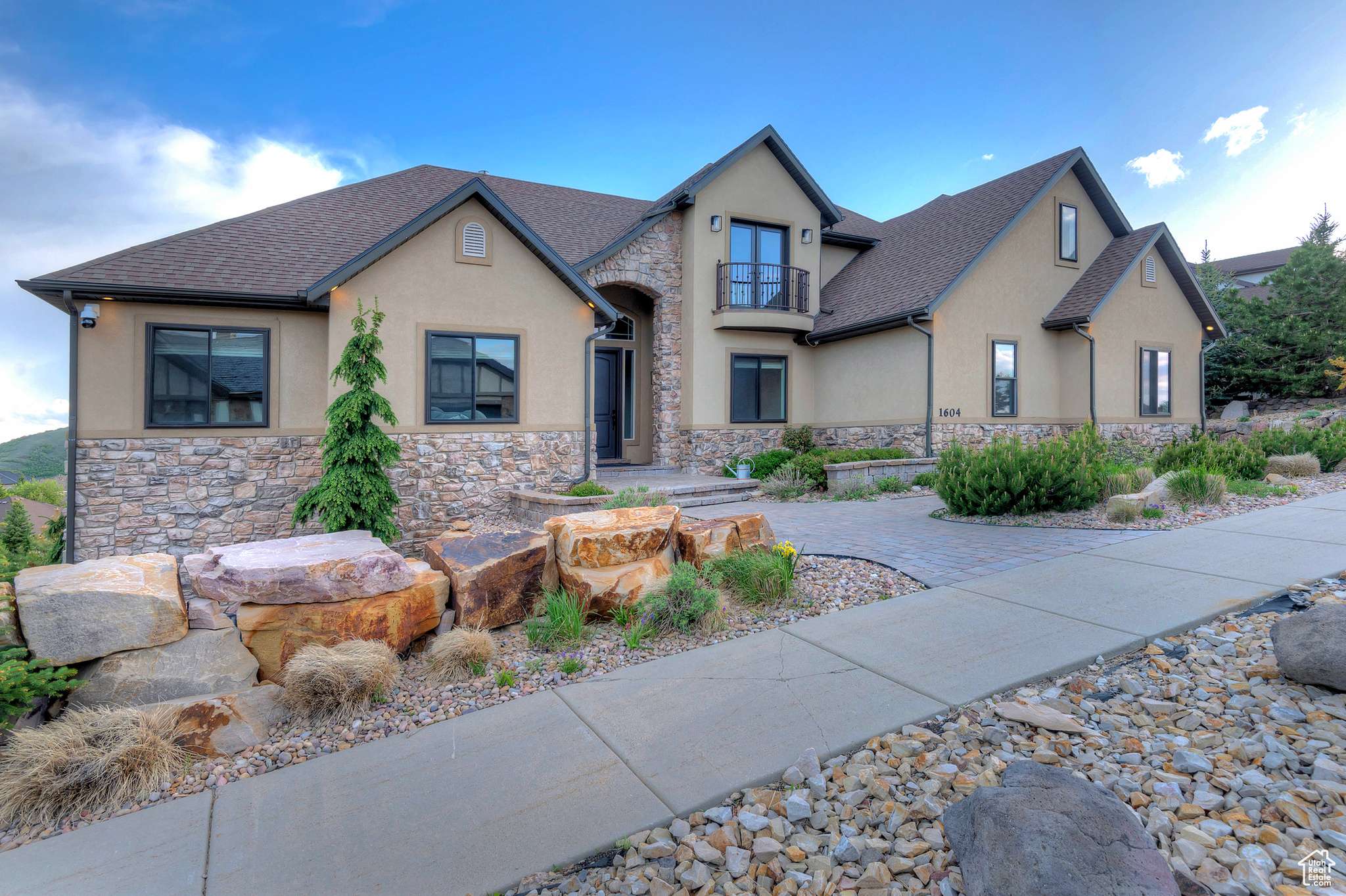 Draper, UT 84020,1604 E TRAIL CREST CT