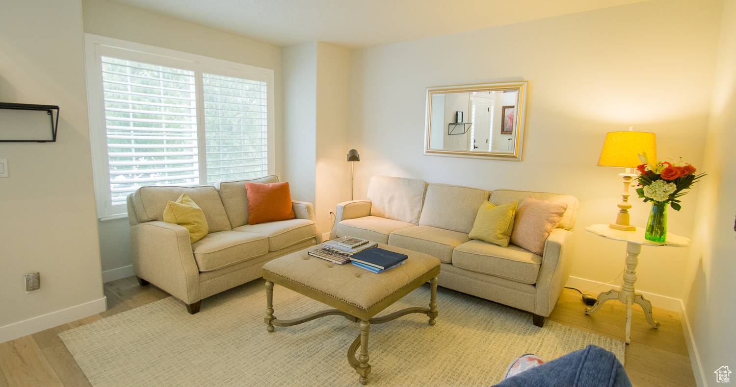 North Ogden, UT 84414,3139 N 800 E