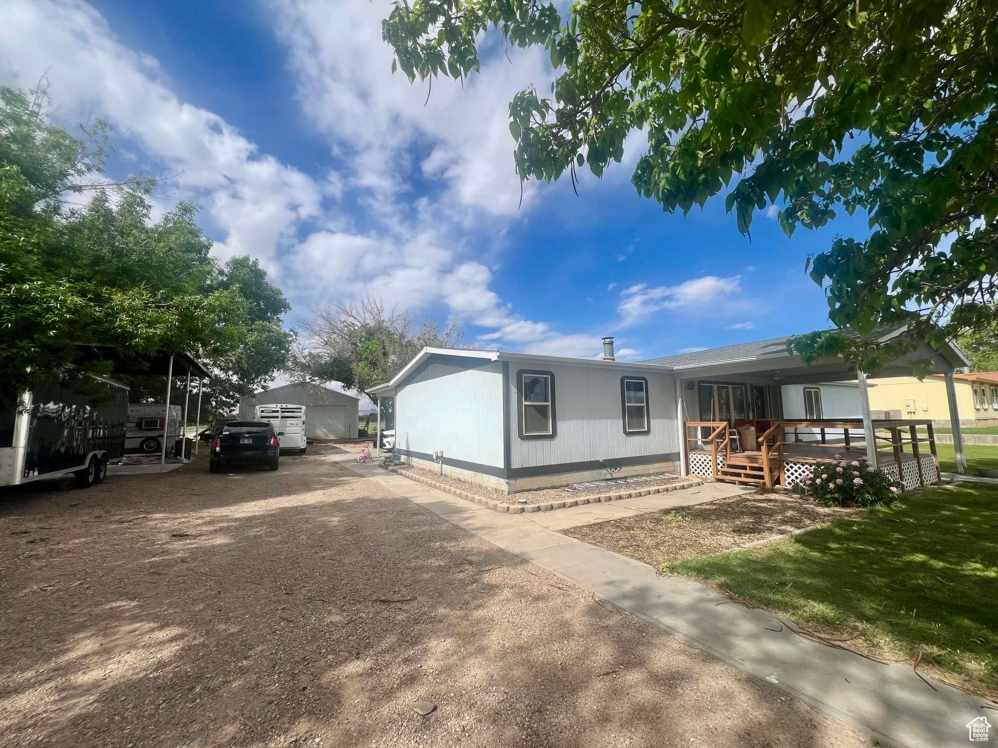 Green River, UT 84525,465 E KINGS LN