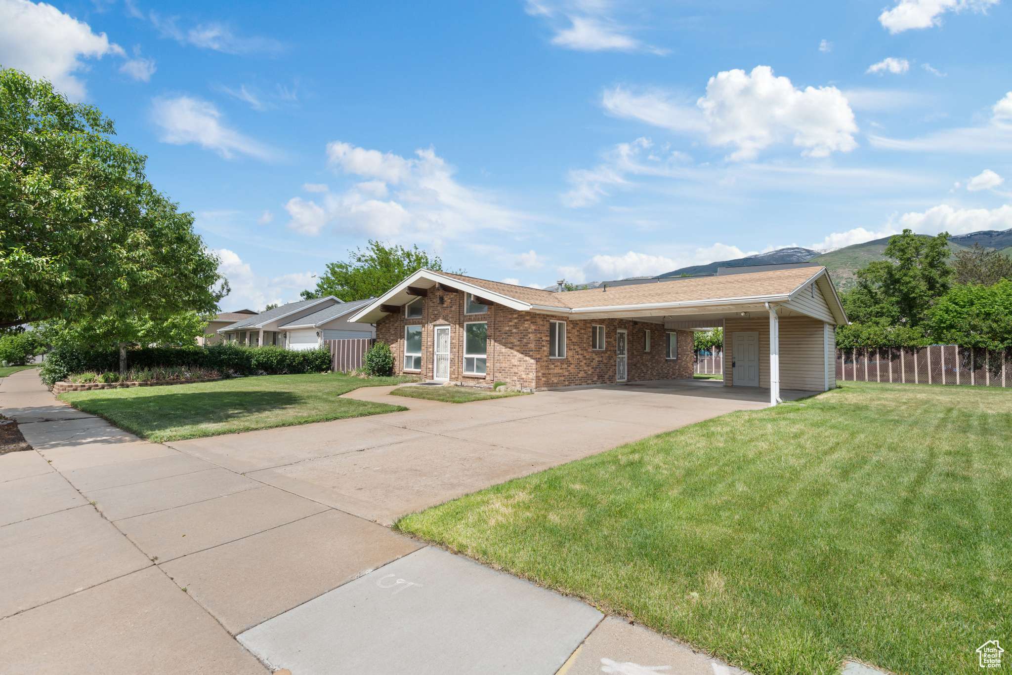 Centerville, UT 84014,638 N FRONTAGE