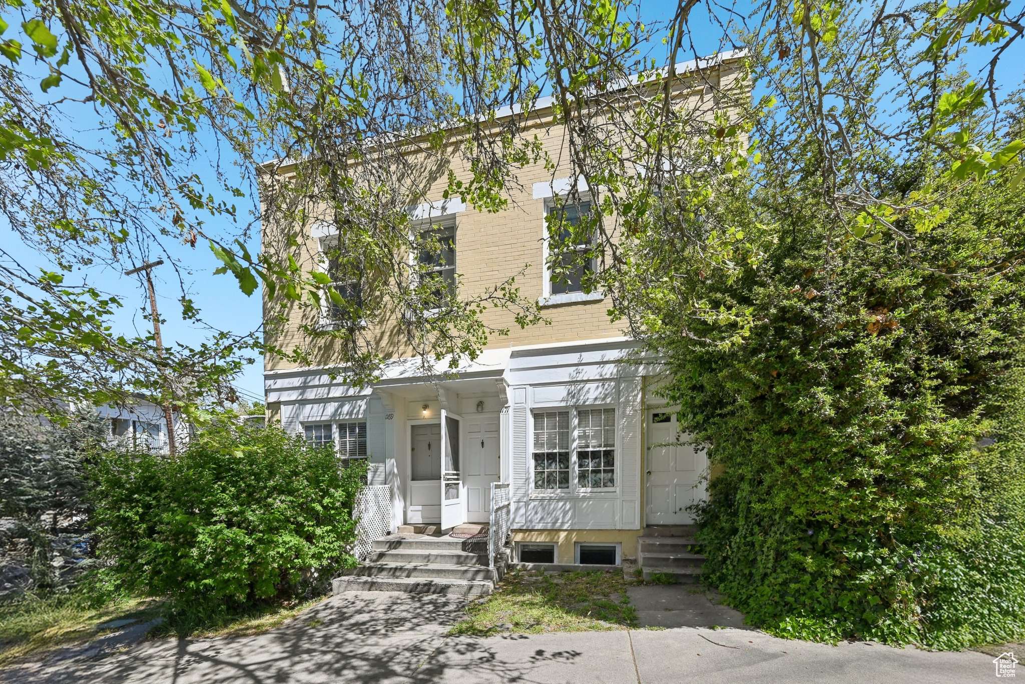 Salt Lake City, UT 84102,1169 E 200 S