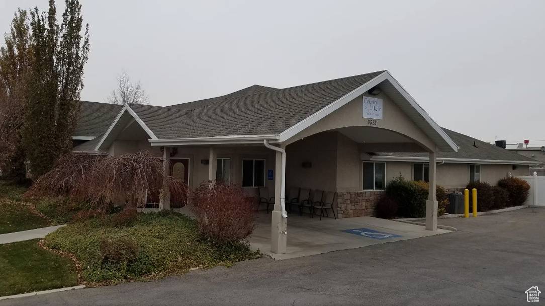 Sandy, UT 84070,9532 S 700 E