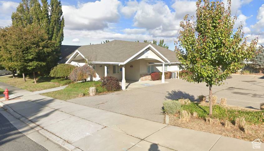 Sandy, UT 84070,9532 S 700 E
