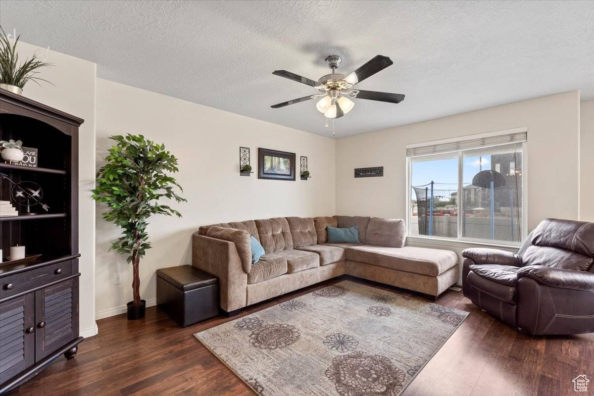 Provo, UT 84606,1298 S 1410 E