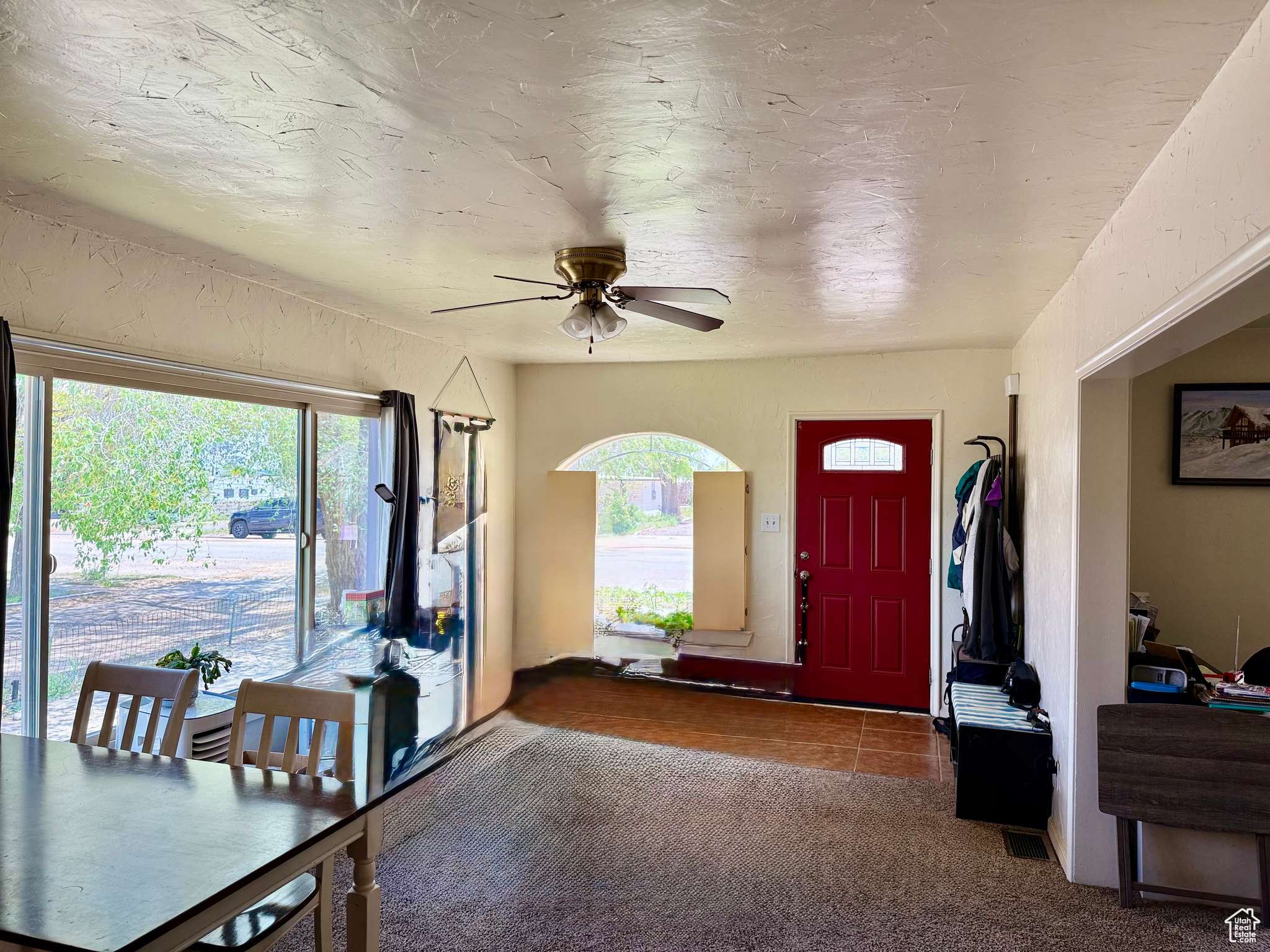 Vernal, UT 84078,145 E 200 S