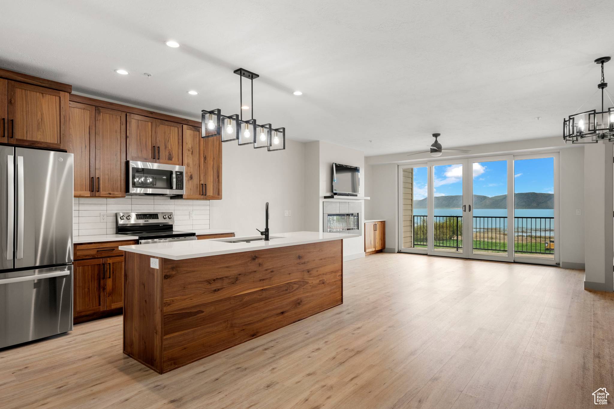 Garden City, UT 84028,35 E 150 S #302C