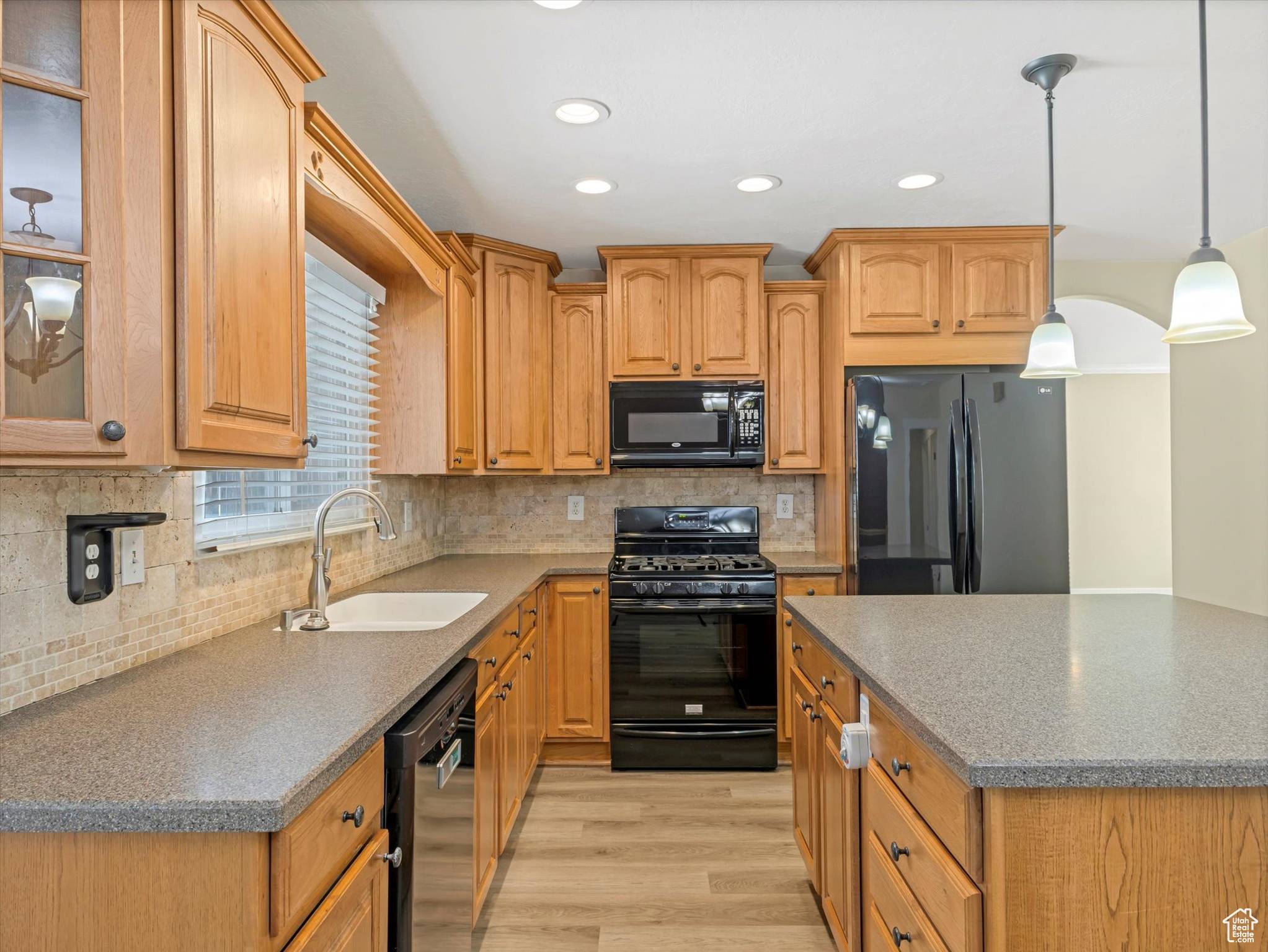 Murray, UT 84121,1429 E SUMAC WAY