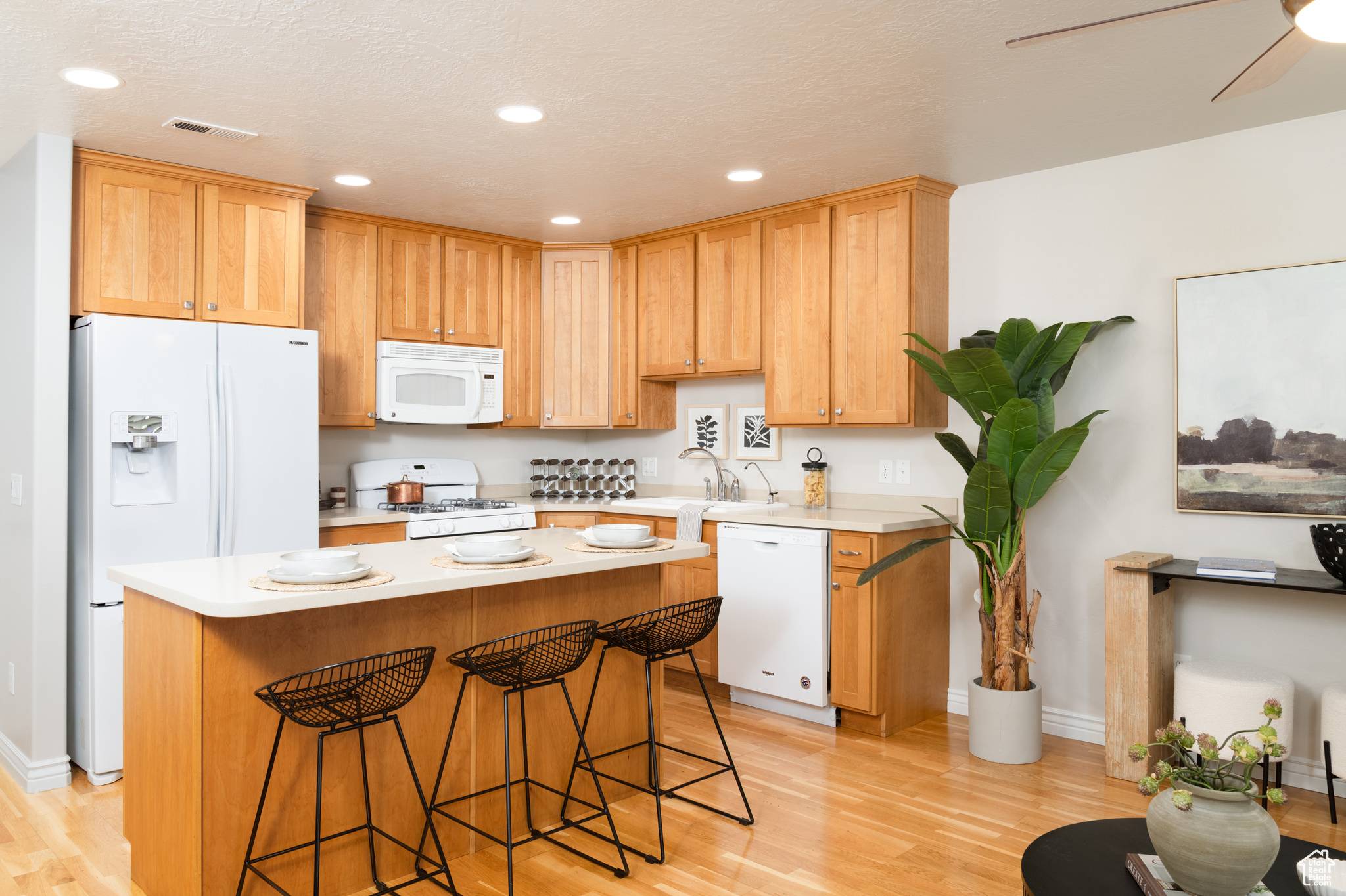 Millcreek, UT 84106,917 E GRAPE IVY WAY S