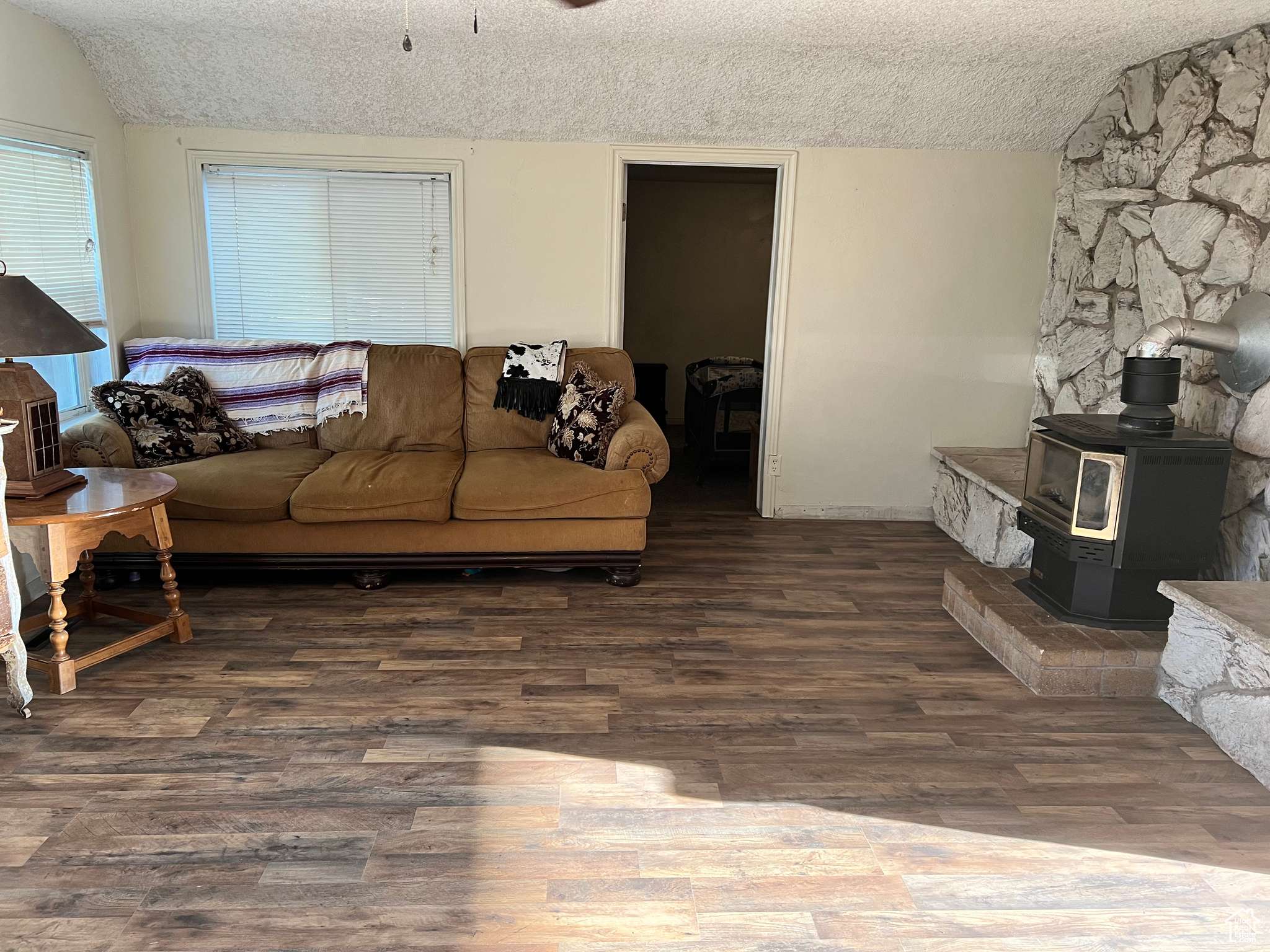Roosevelt, UT 84066,145 N 200 W
