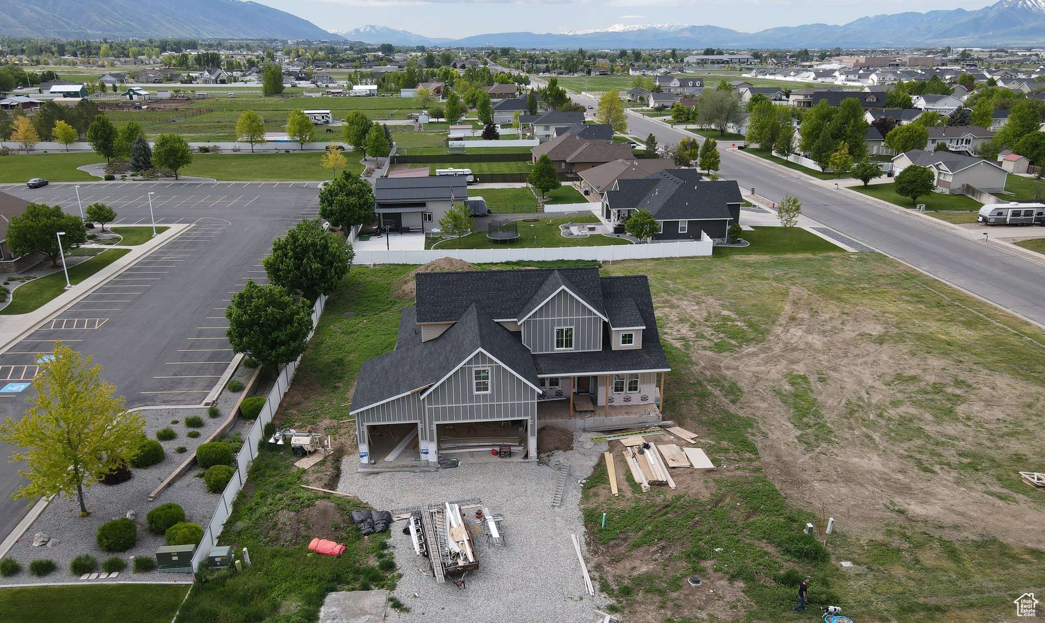 Hyde Park, UT 84318,76 W 200 S