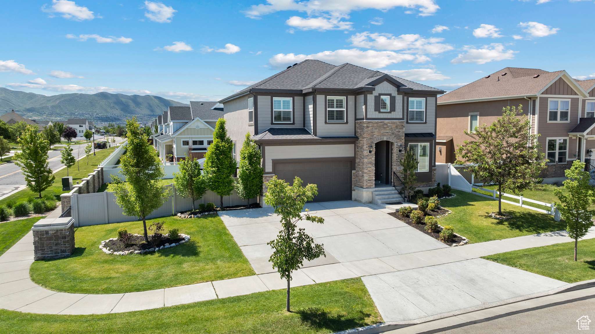Draper, UT 84020,296 E 12025 ST S