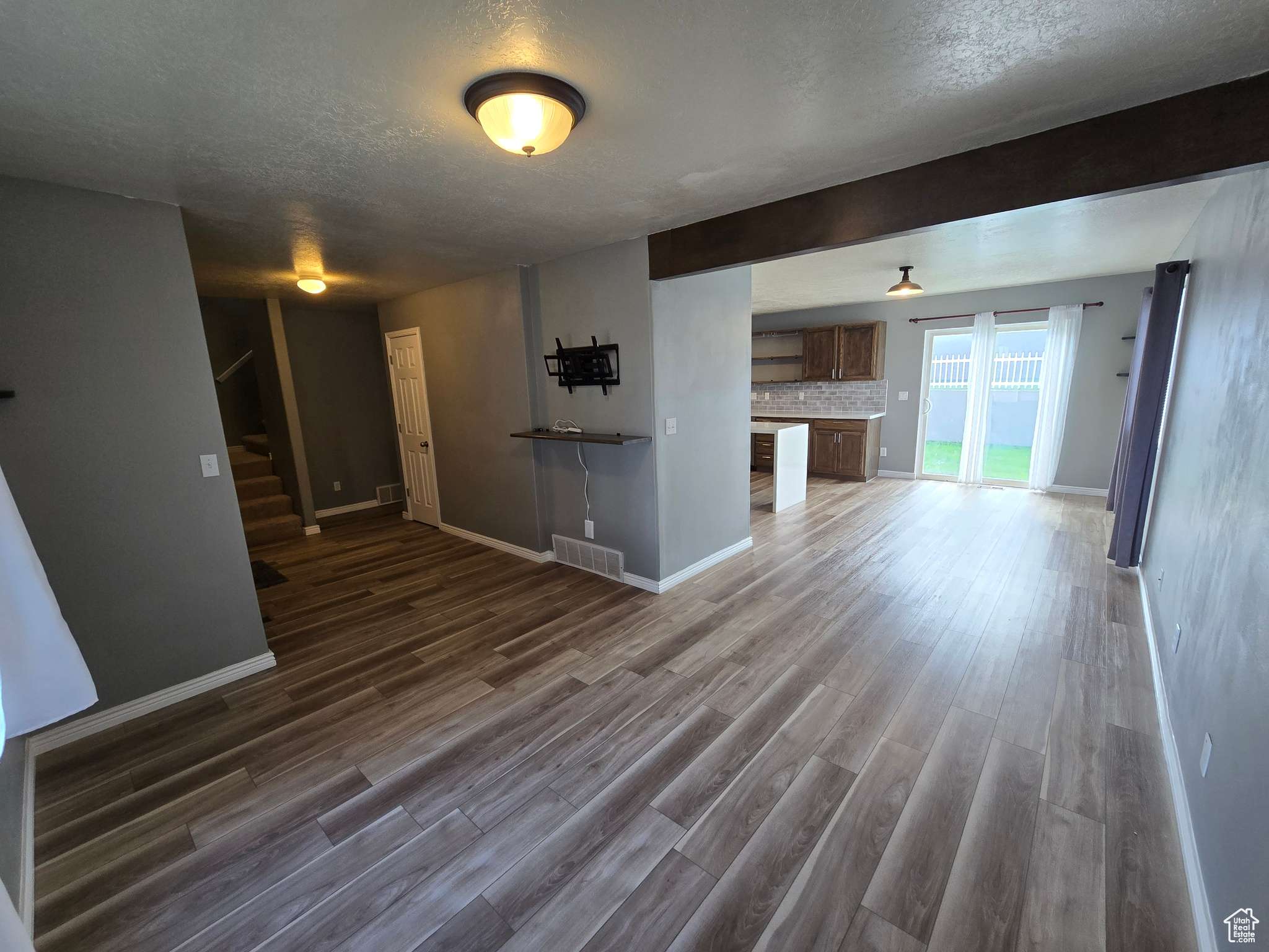 Saratoga Springs, UT 84045,4043 S LAKE VISTA DR