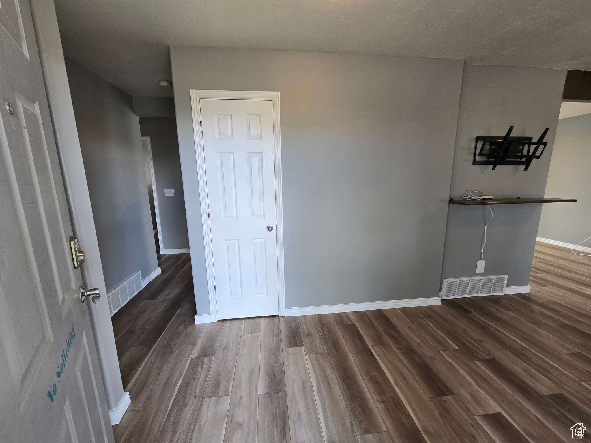 Saratoga Springs, UT 84045,4043 S LAKE VISTA DR