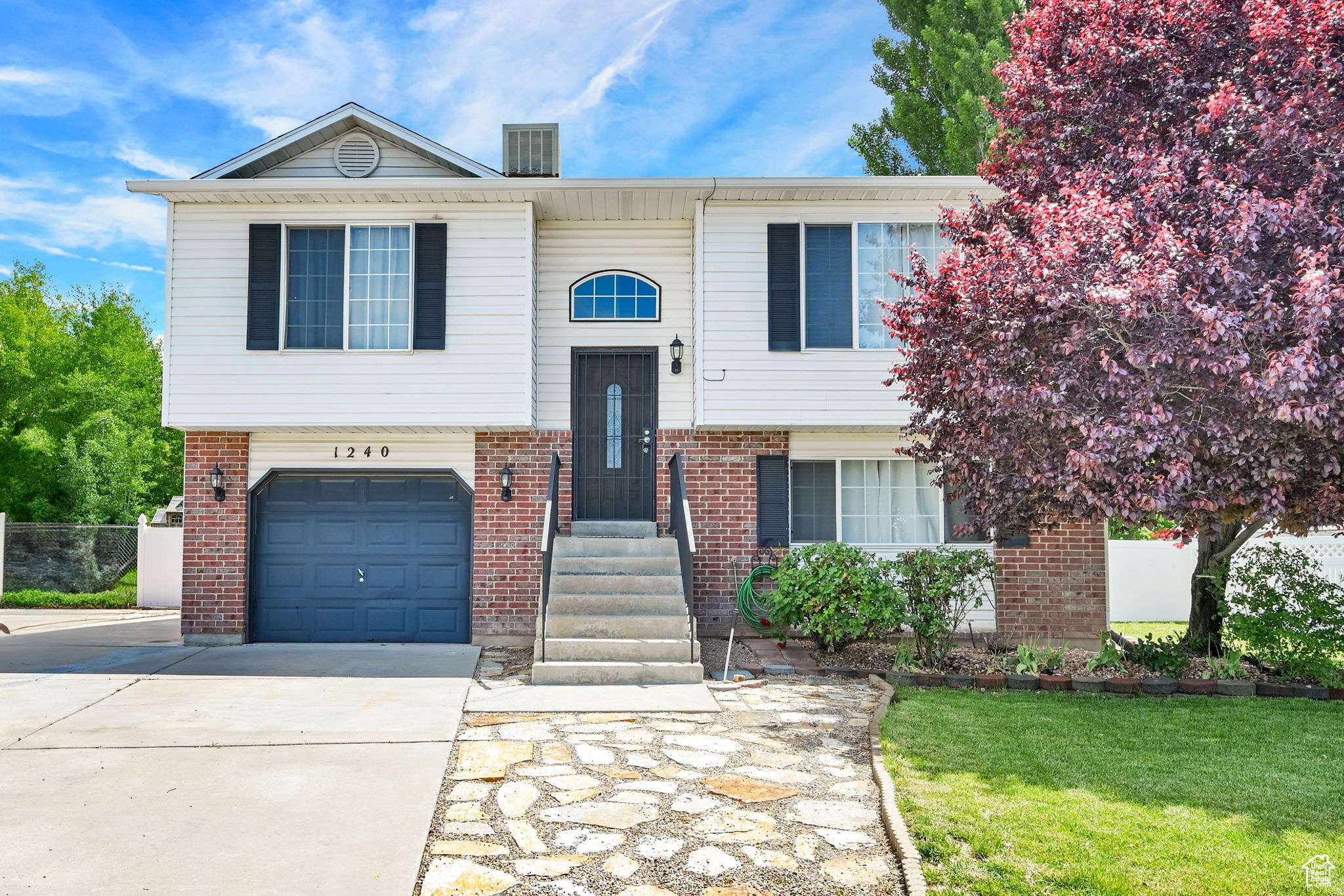 Layton, UT 84041,1240 N 2525 W