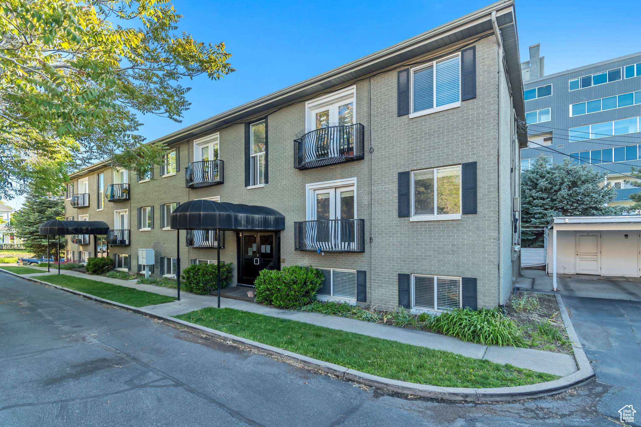 Salt Lake City, UT 84102,1255 E 200 S ##10