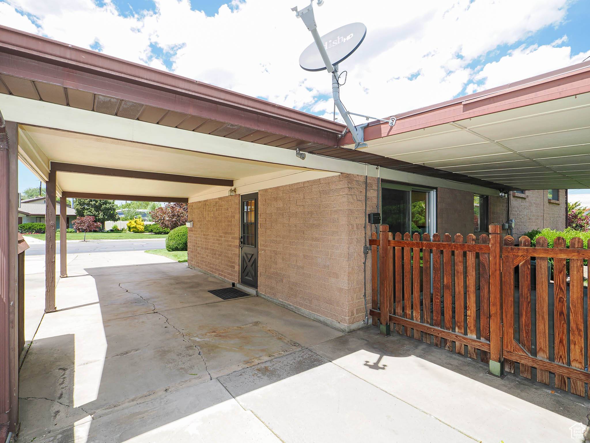 Murray, UT 84123,5747 S SANFORD DR