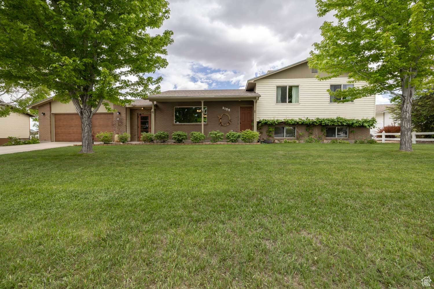 Maeser, UT 84078,2155 W 900 N