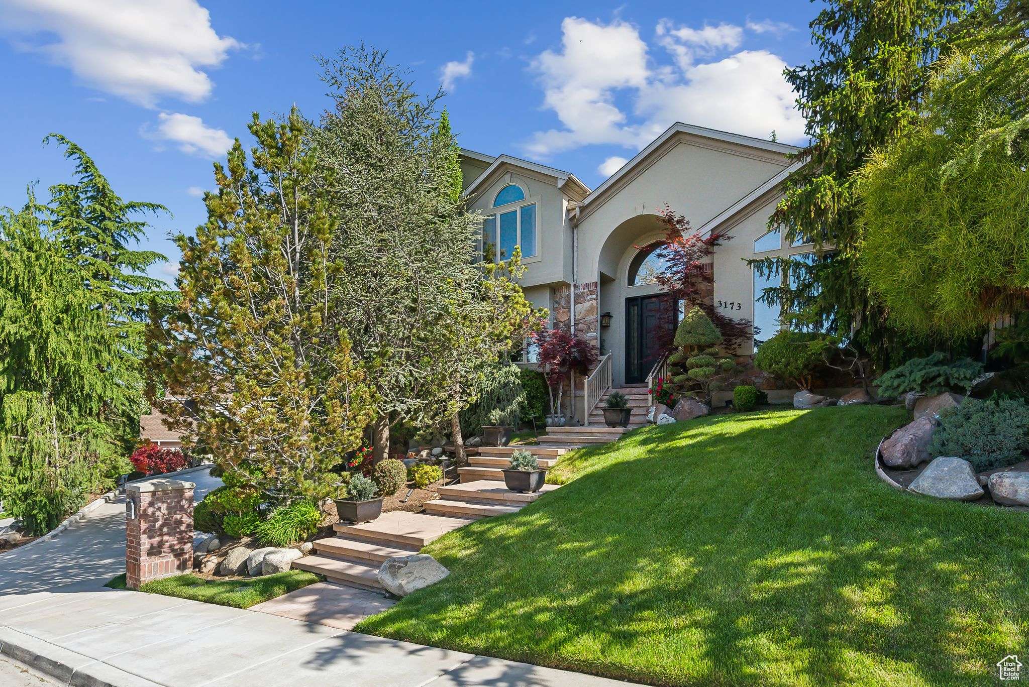 Cottonwood Heights, UT 84121,3173 E OLD MILL CIR