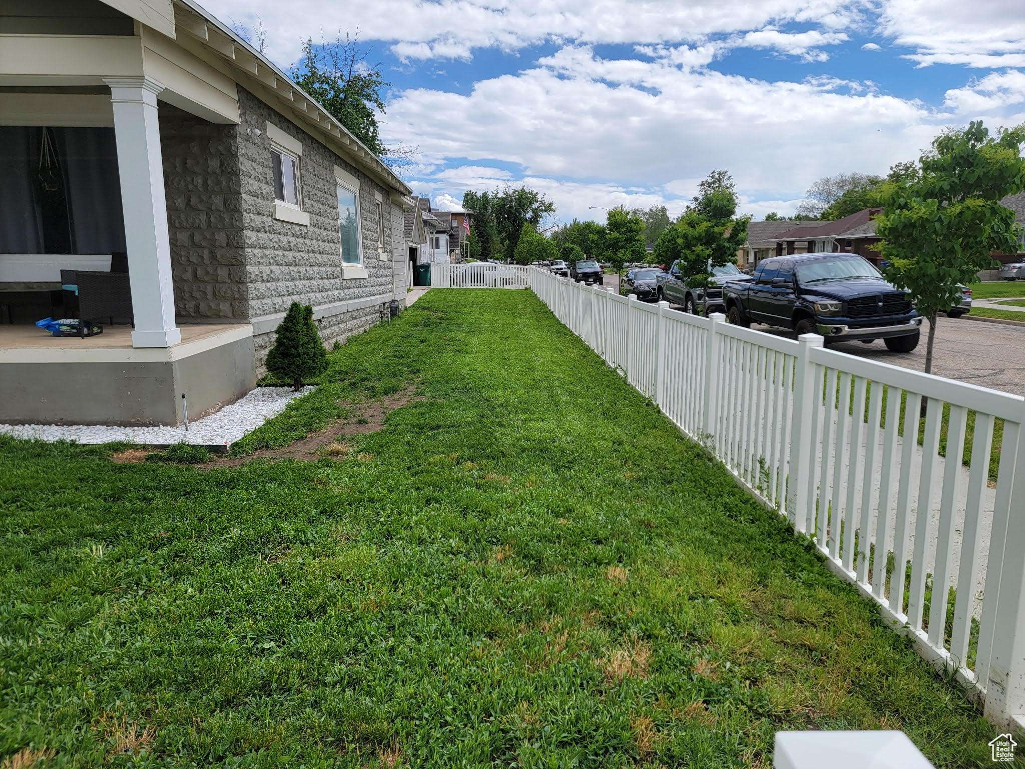 Ogden, UT 84403,853 E 27TH ST