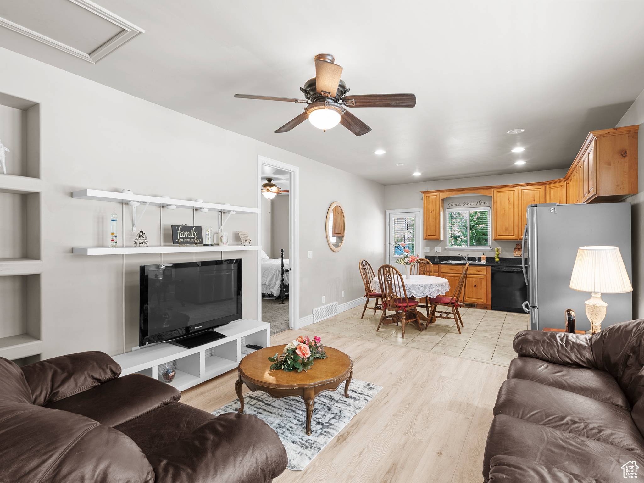 Midvale, UT 84047,7764 S RUSTIC PINE CV