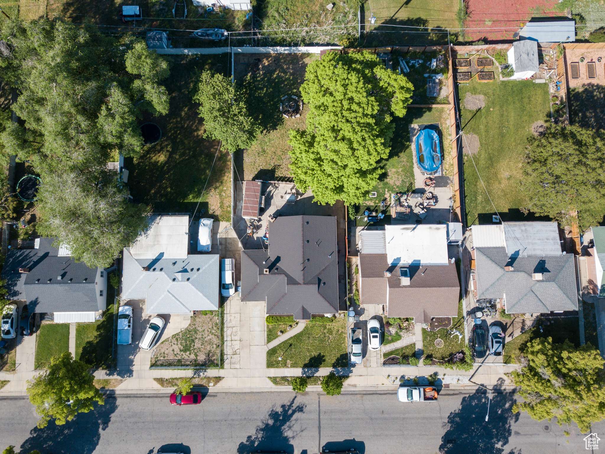 Salt Lake City, UT 84104,1204 S REDWOOD DR