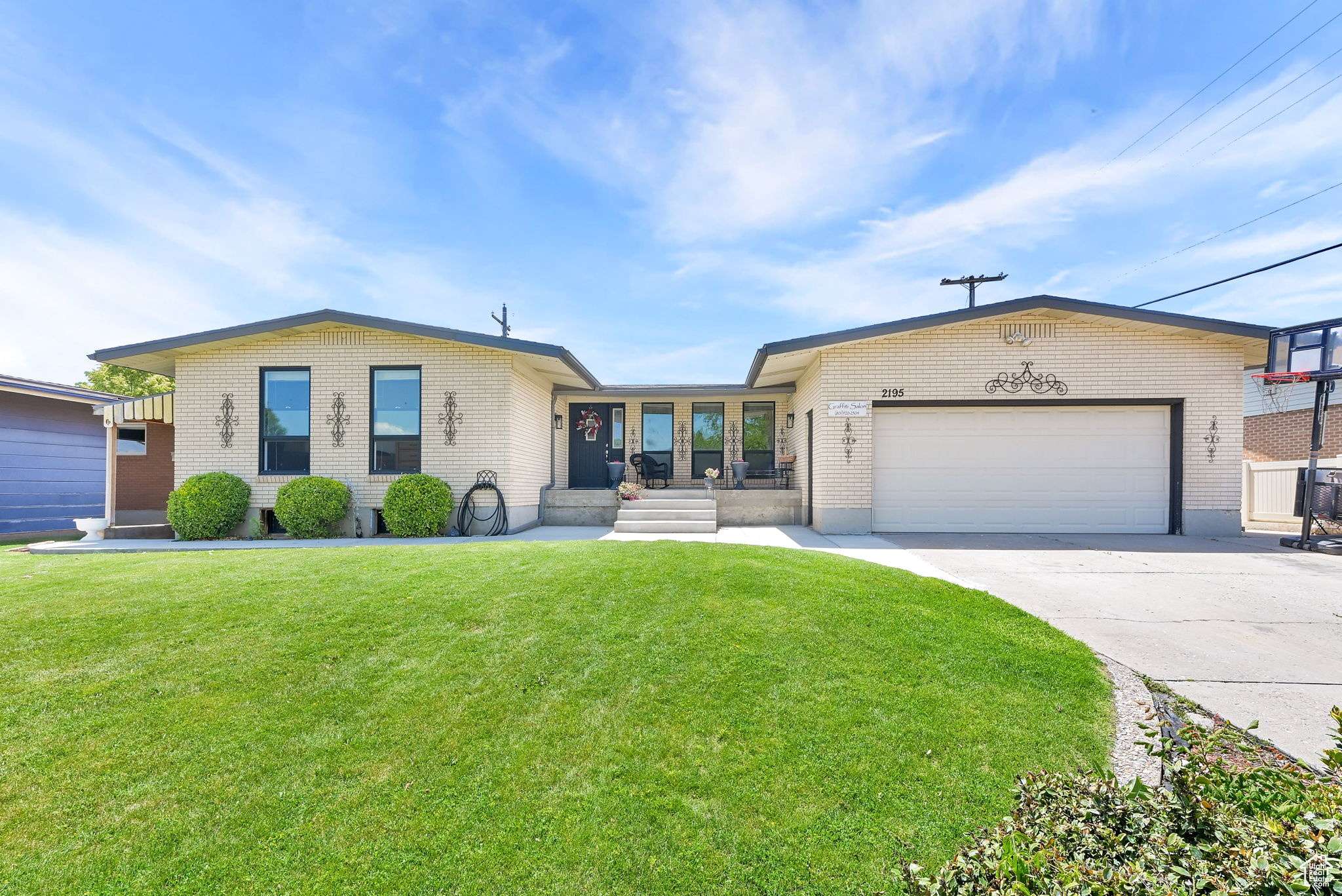 Roy, UT 84067,2195 W 4250 S
