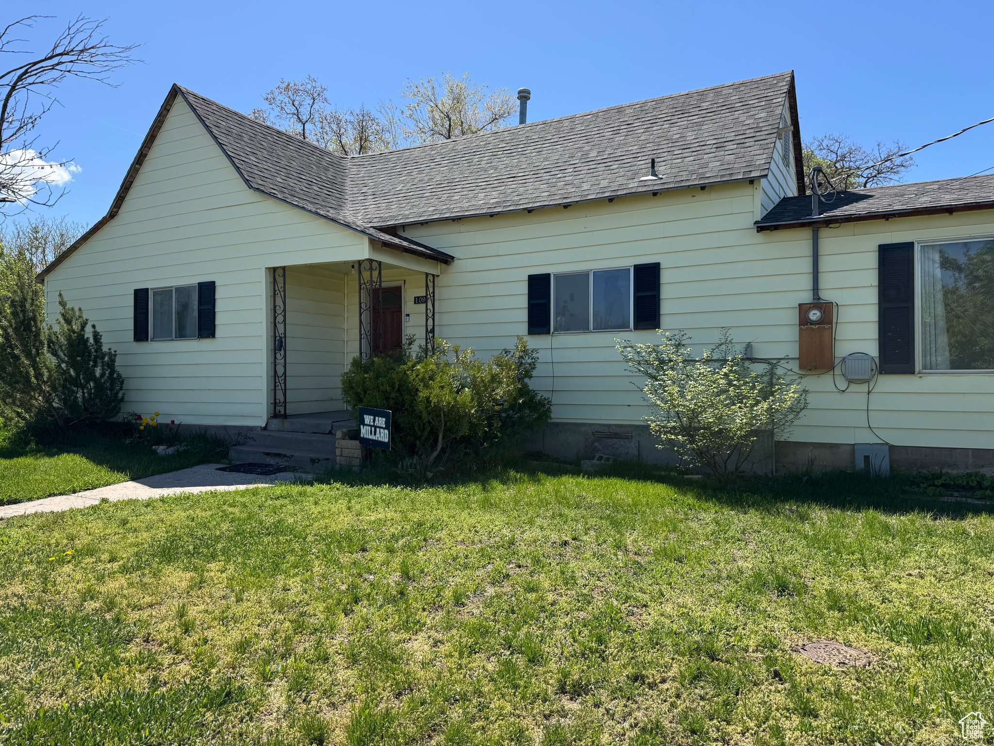 Holden, UT 84636,109 W 300 S