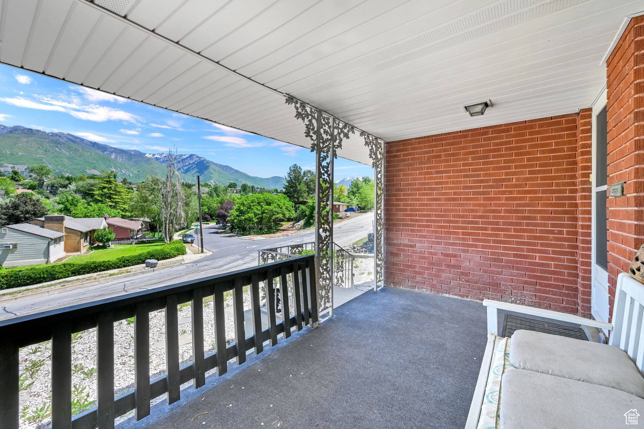 South Ogden, UT 84403,4825 S BURCH CREEK DR. E