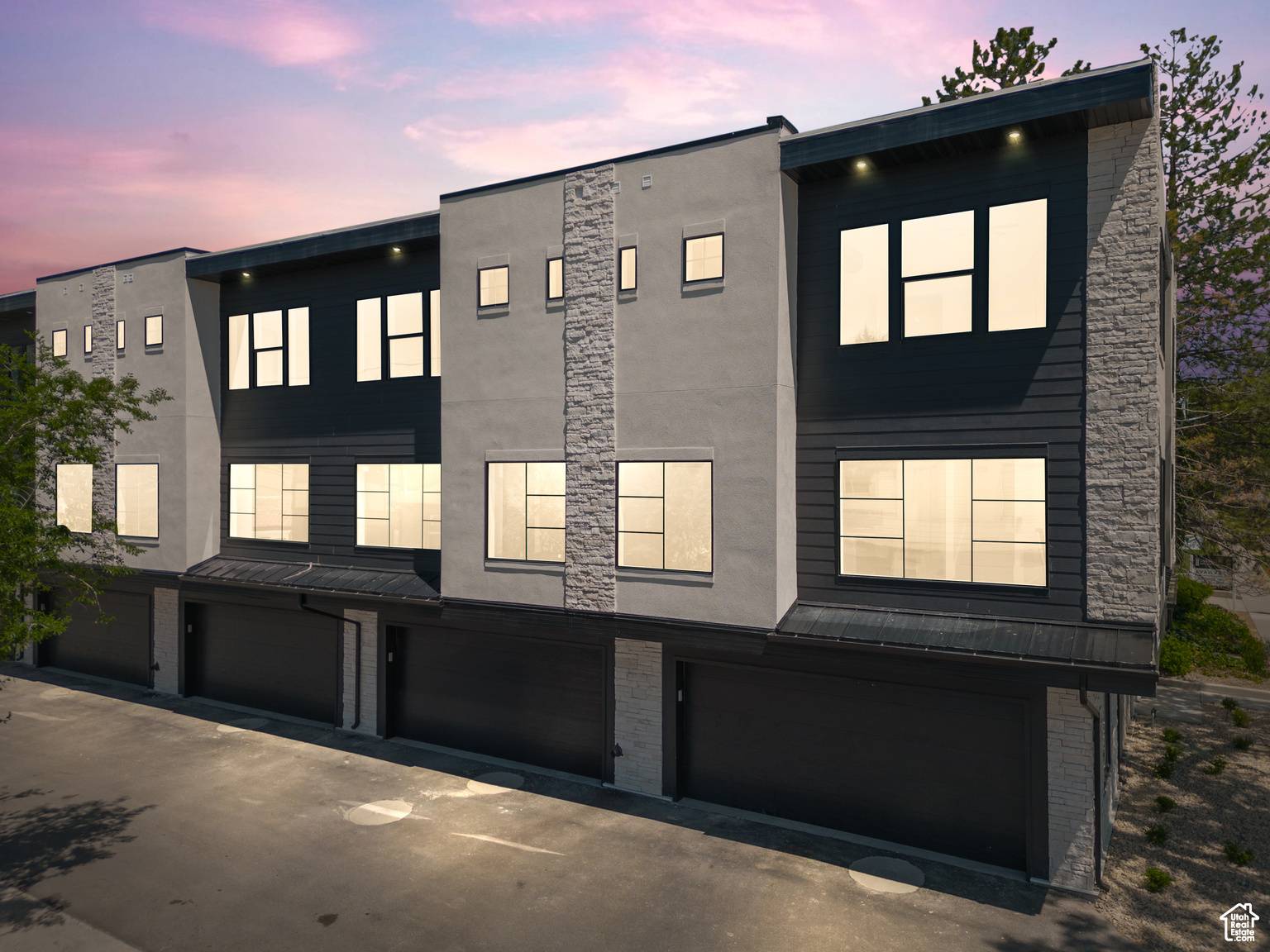 Salt Lake City, UT 84115,321 E 2100 S #4