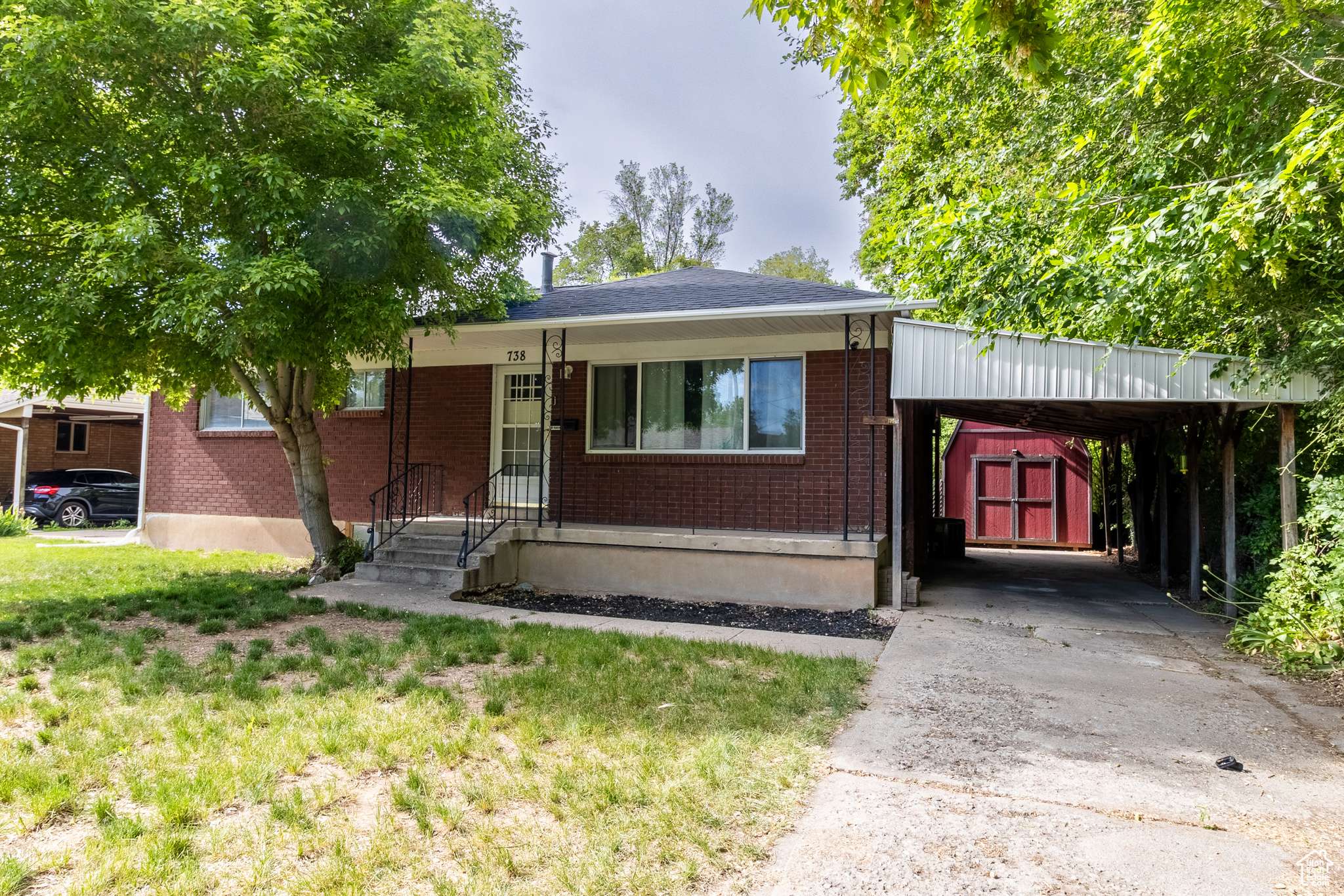 Ogden, UT 84403,738 E 35 ST