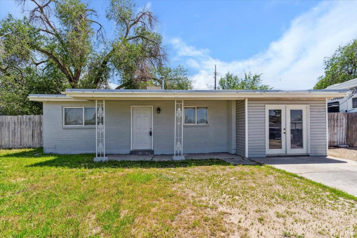 Sandy, UT 84094,10157 ZINNIA WAY