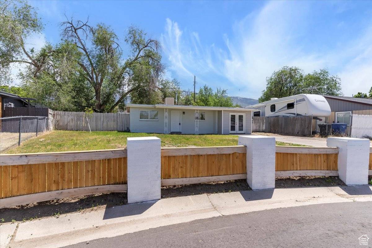 Sandy, UT 84094,10157 ZINNIA WAY