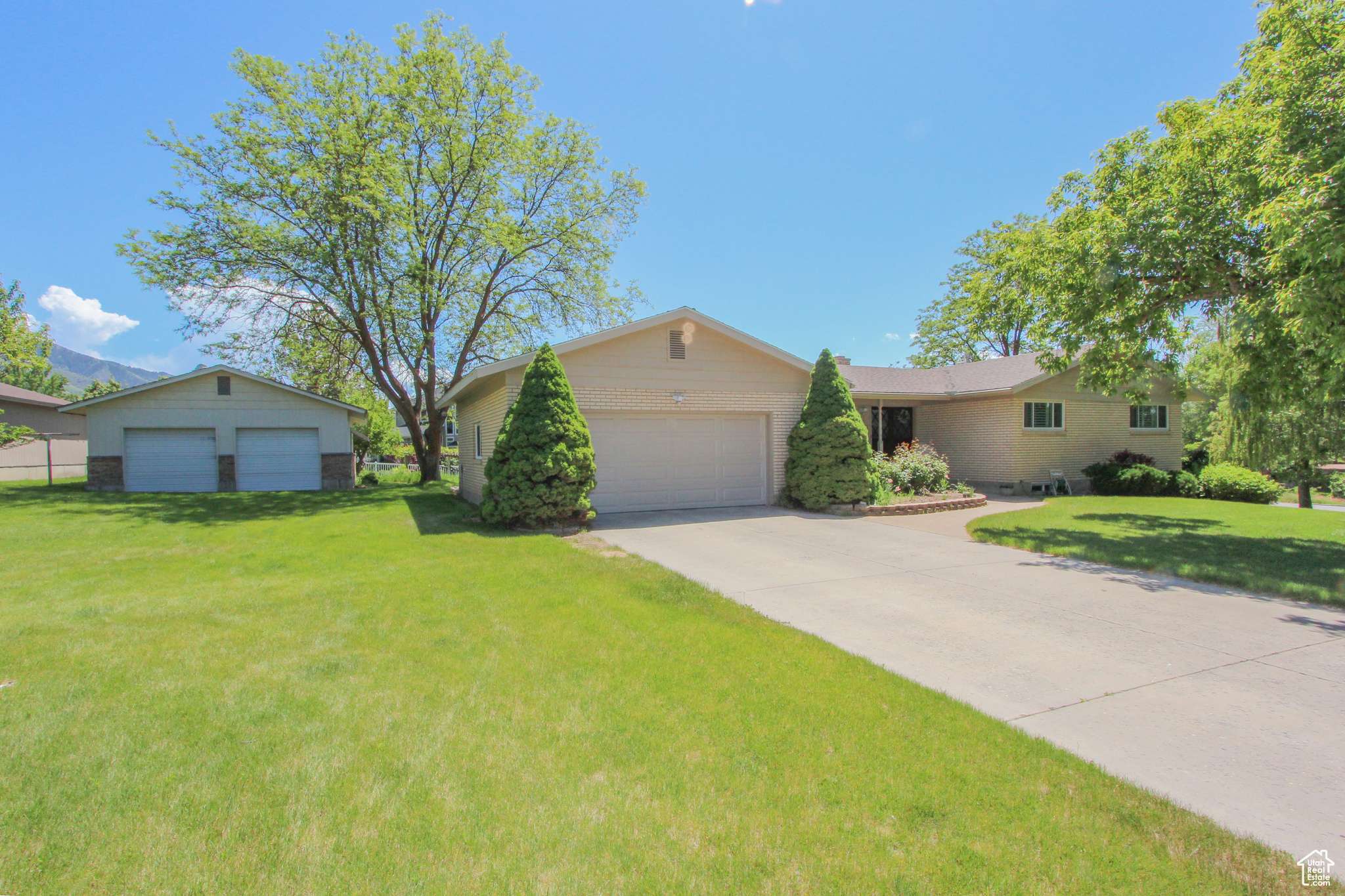 North Logan, UT 84341,1460 E 2100 N