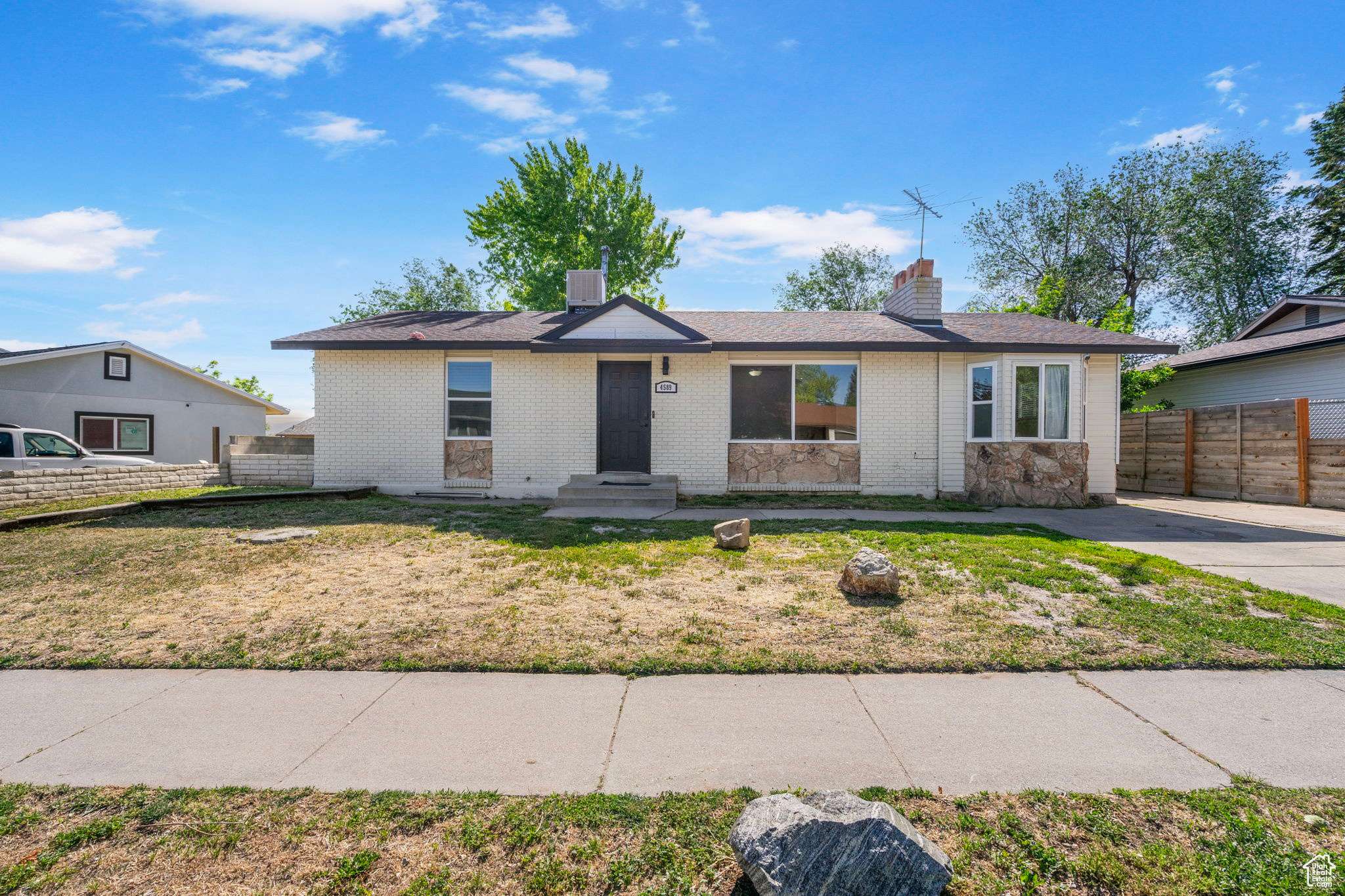 West Valley City, UT 84120,4589 S TROJAN DR