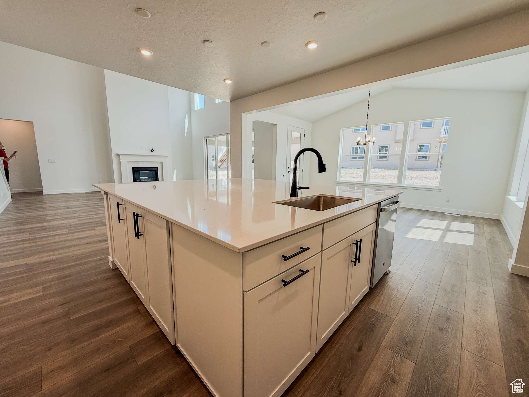 Saratoga Springs, UT 84045,891 W FALLOW DR #211