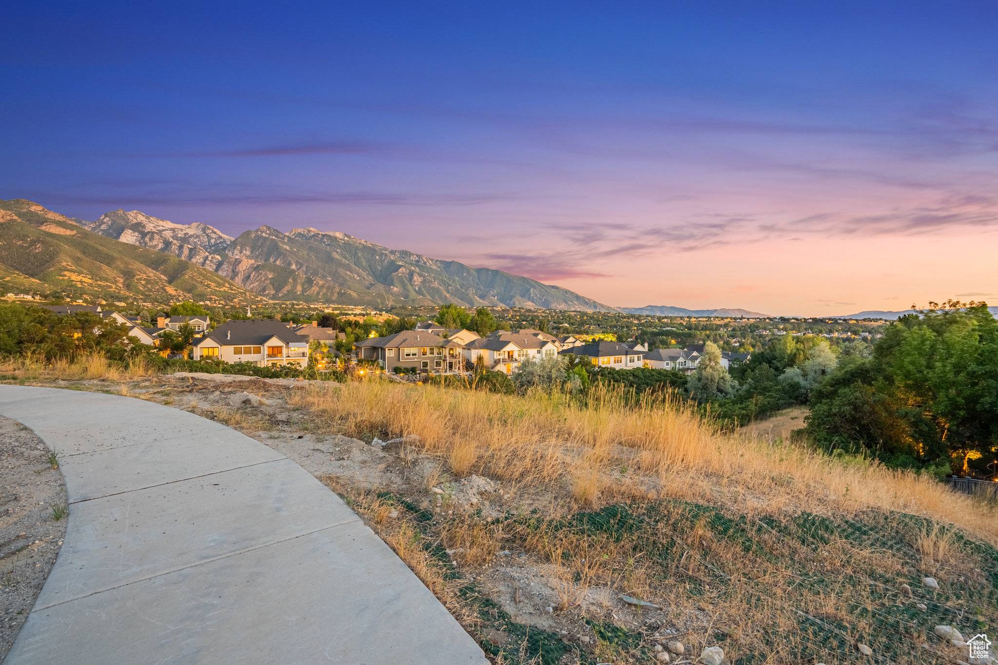 Cottonwood Heights, UT 84121,7913 DANISH PINE LN #1
