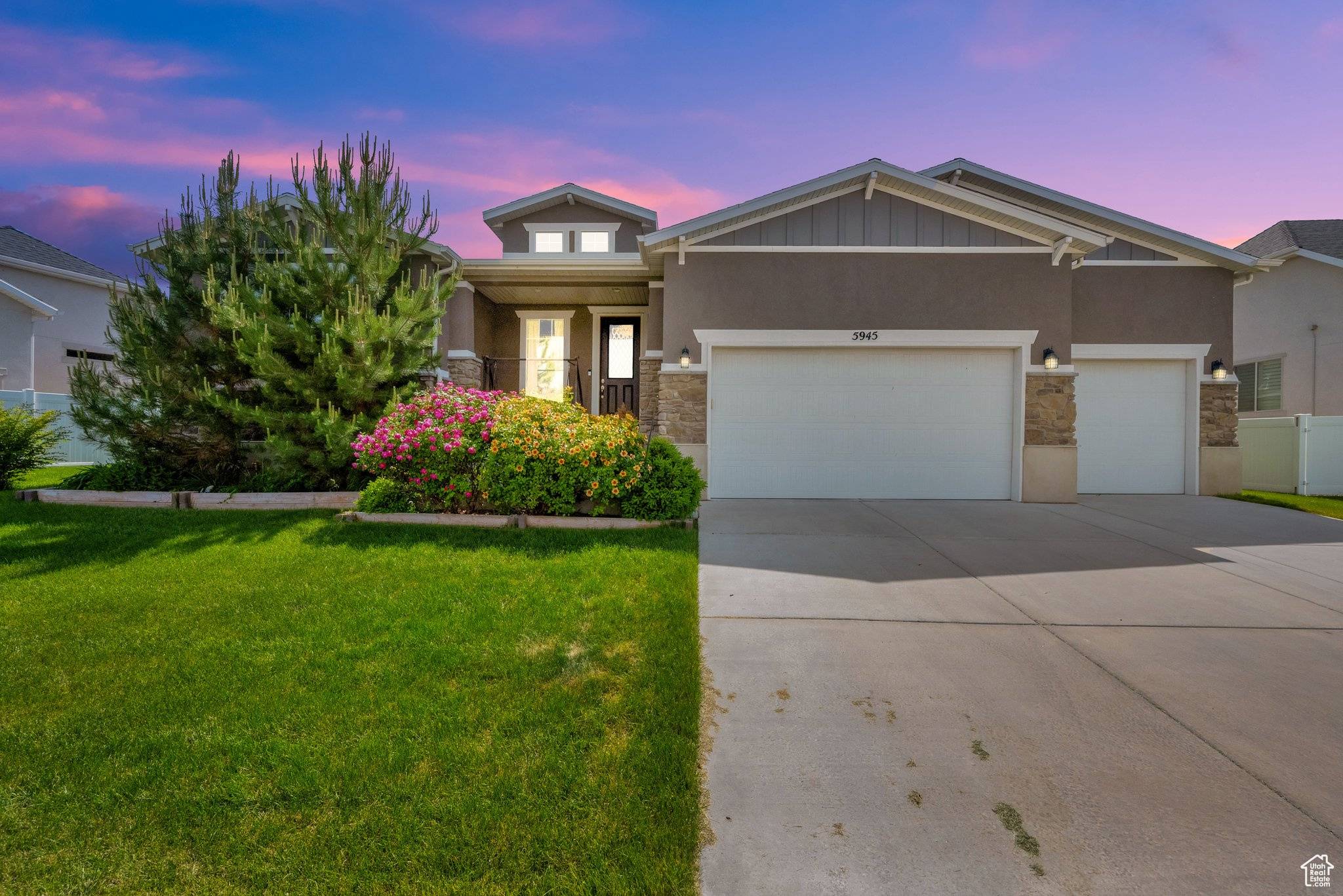 Stansbury Park, UT 84074,5945 N SPRING ST