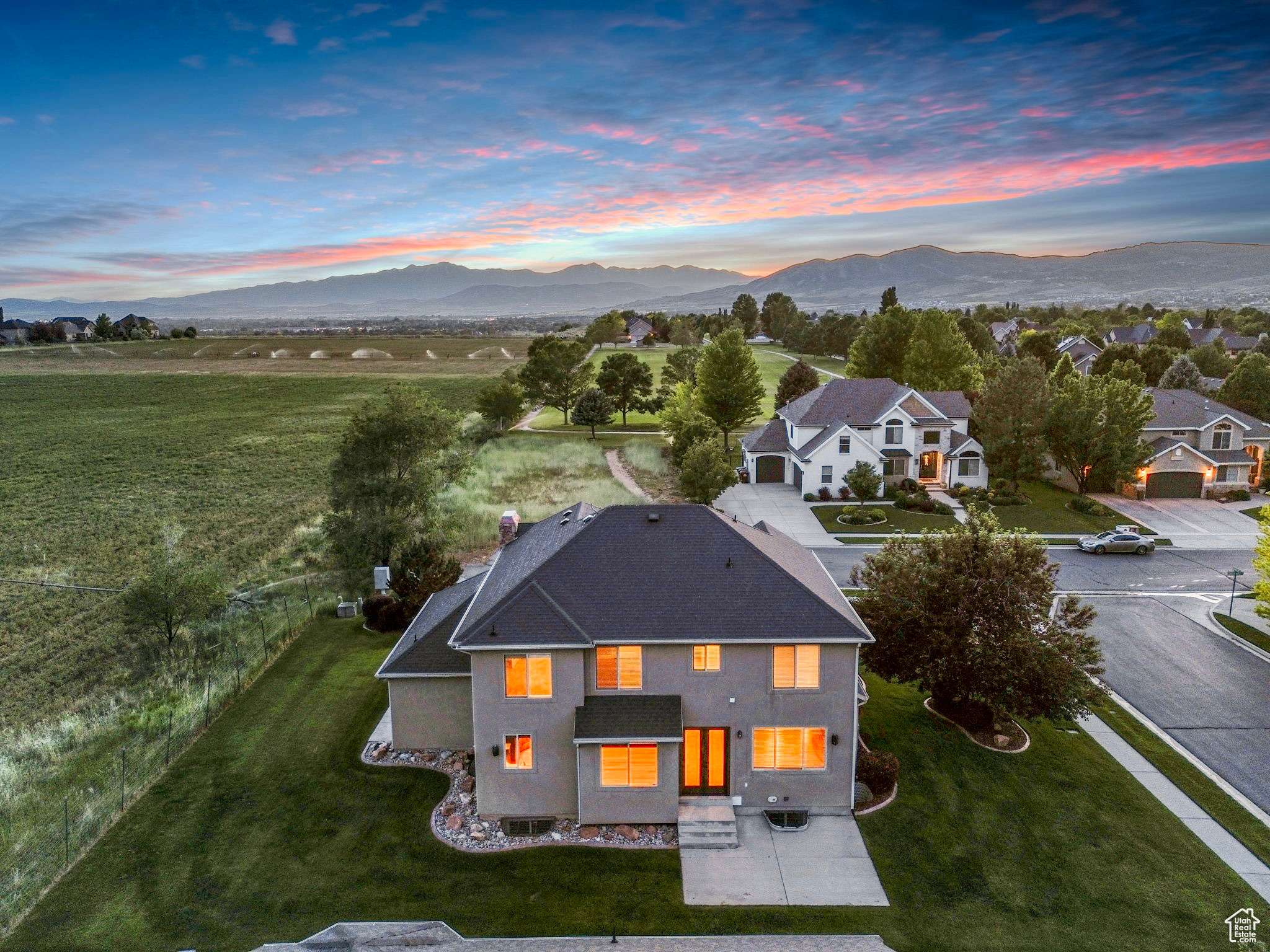 Alpine, UT 84004,969 S COUNTRY MANOR LN