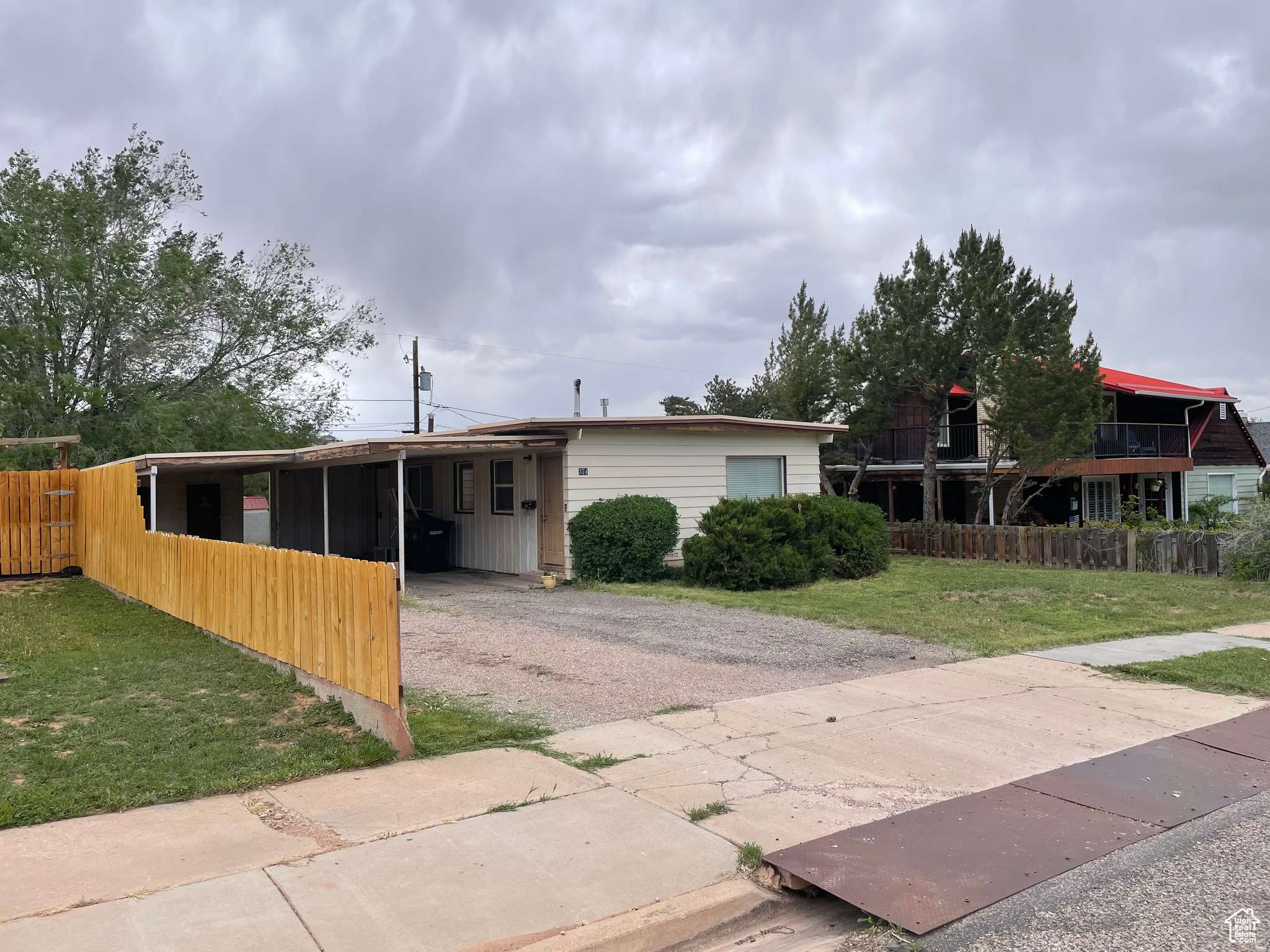 Cedar City, UT 84720,374 S 900 W