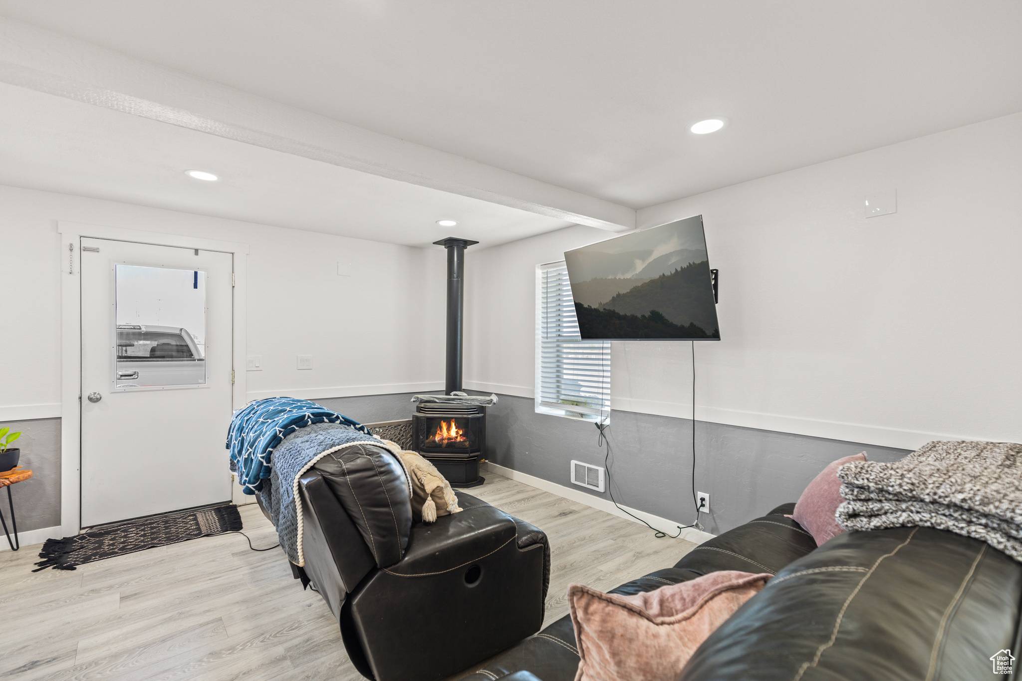 Sigurd, UT 84657,1725 N STATE ST