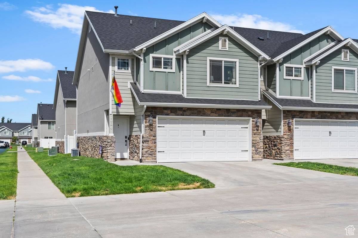 Syracuse, UT 84075,1064 W 2050 S