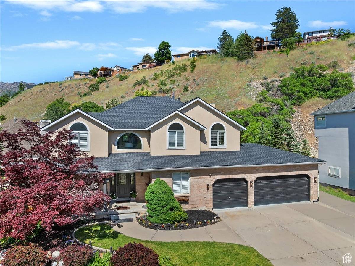 Sandy, UT 84093,8697 WILLOW GREEN CIR