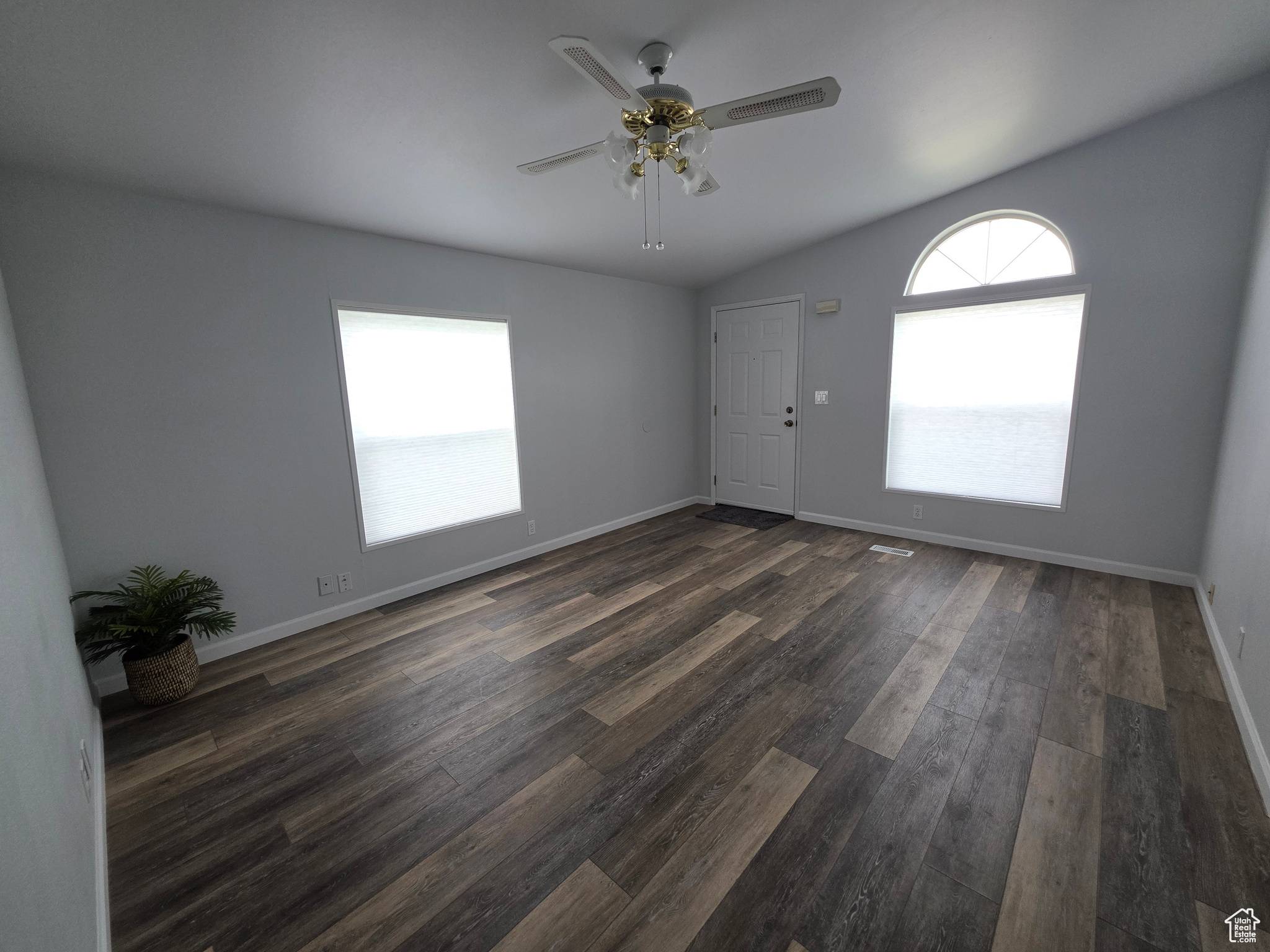 Farr West, UT 84404,1111 N 2000 W #225