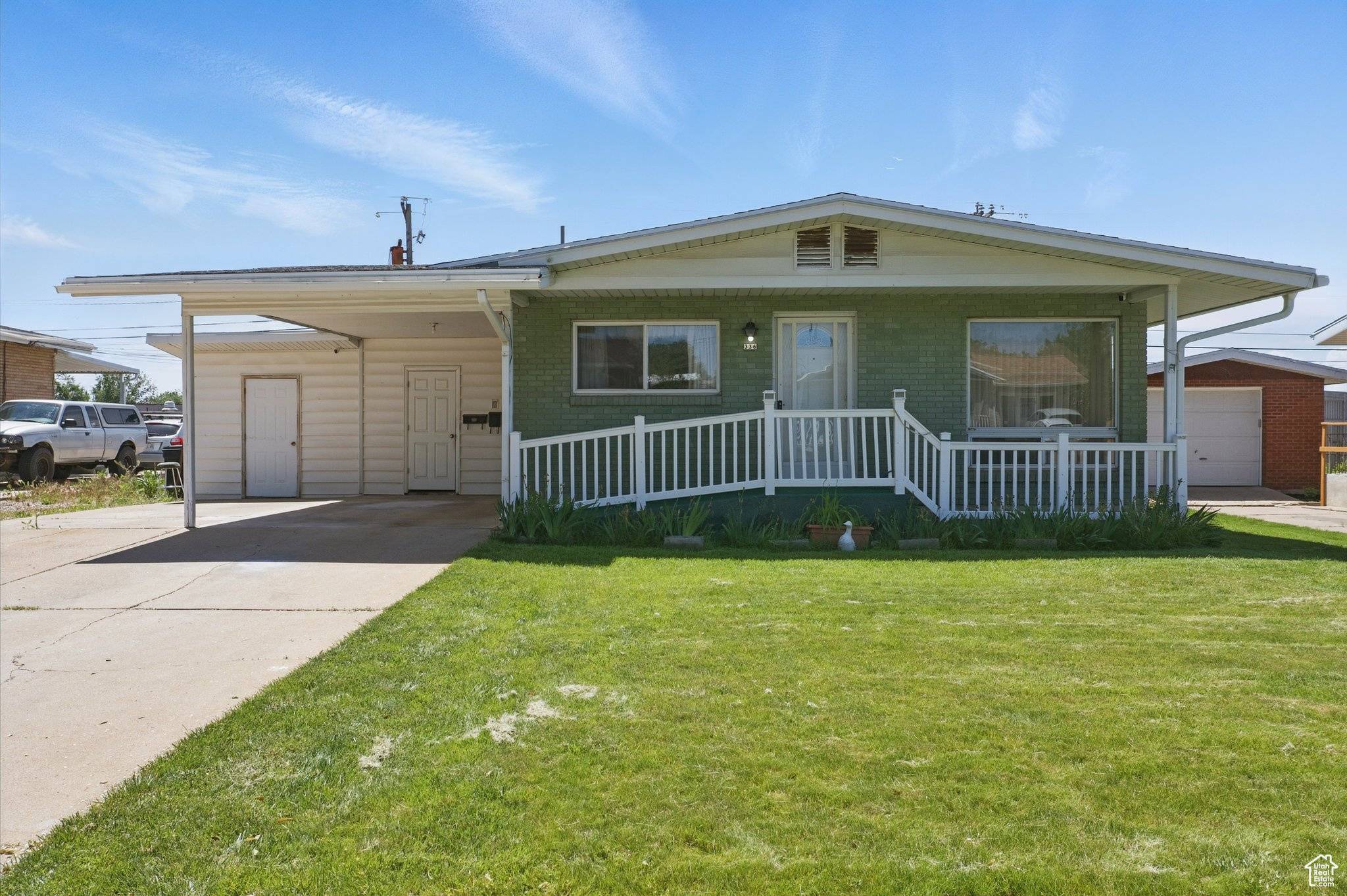 Clearfield, UT 84015,336 MARILYN DR