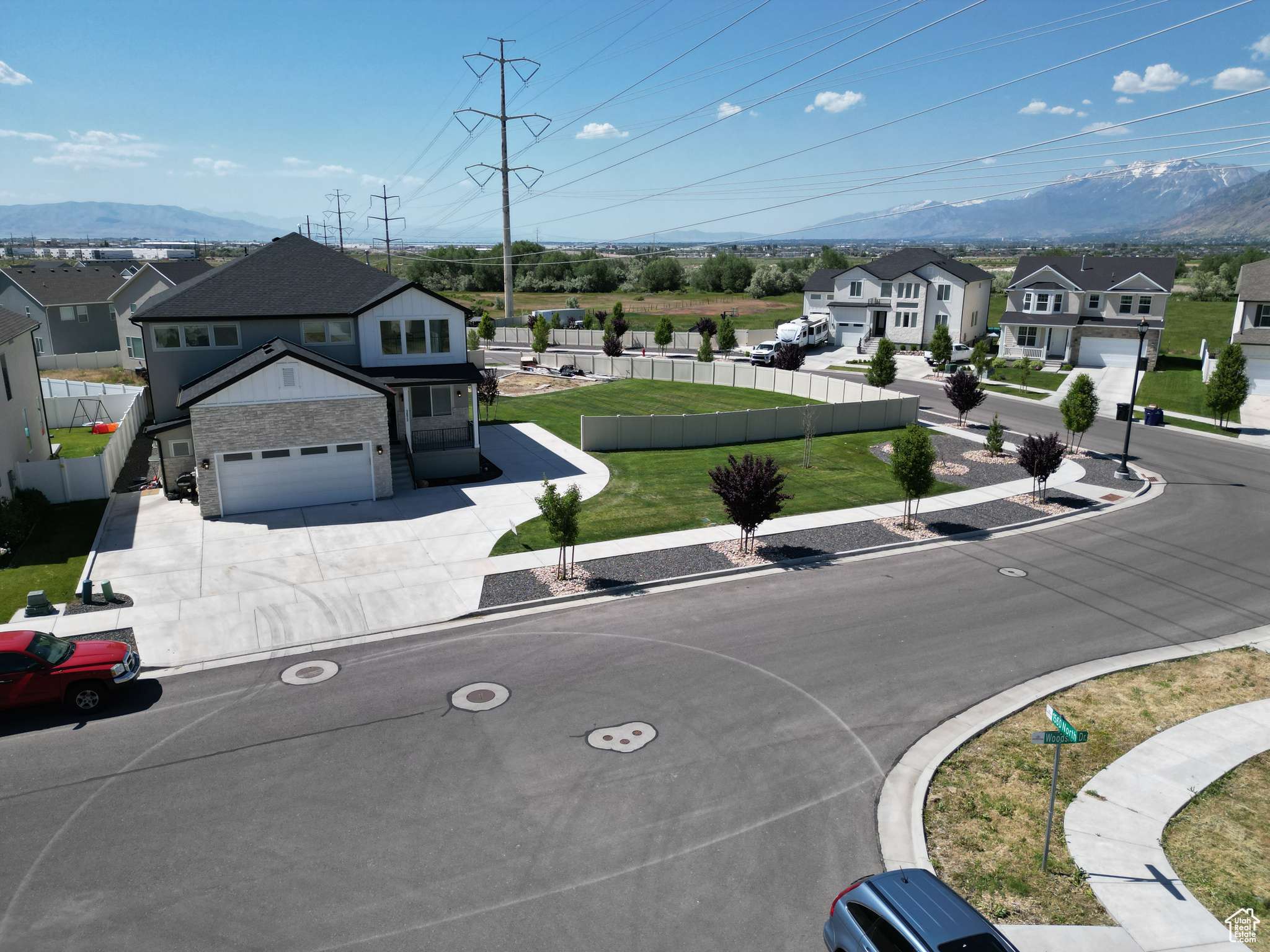 Spanish Fork, UT 84660,1573 N WOODSIDE DR