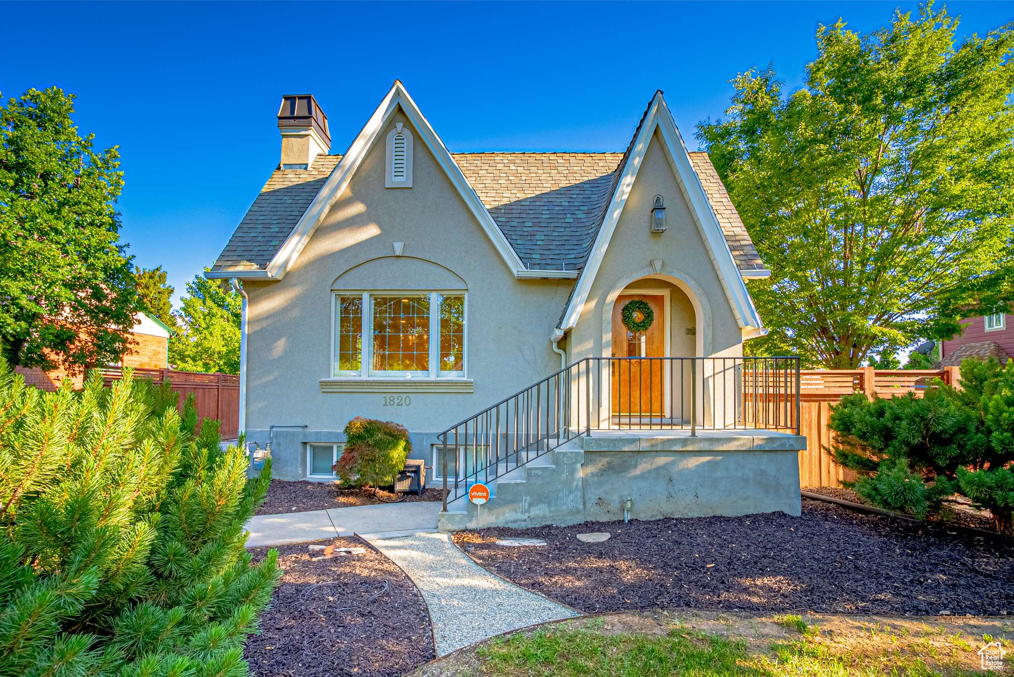 Salt Lake City, UT 84108,1820 E REDONDO AVE S