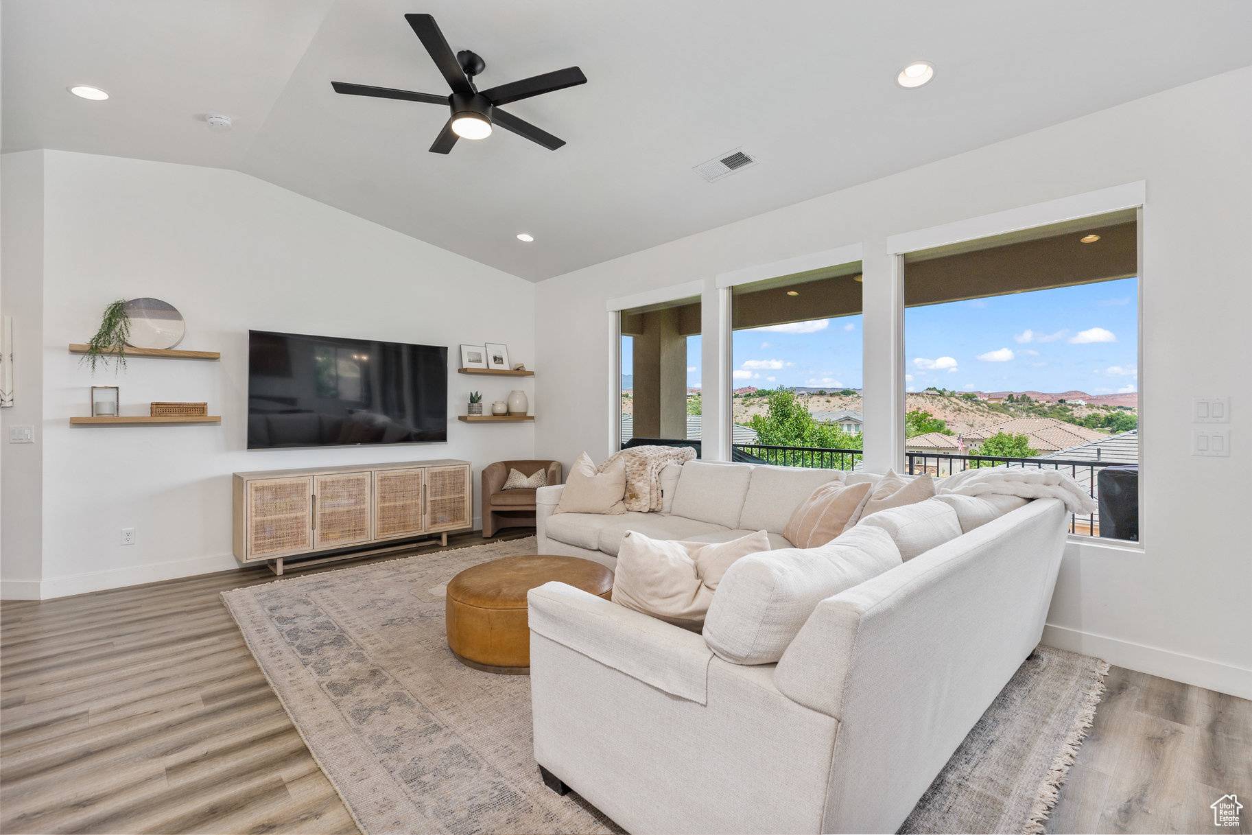 Santa Clara, UT 84765,1432 BOYS POND CIR