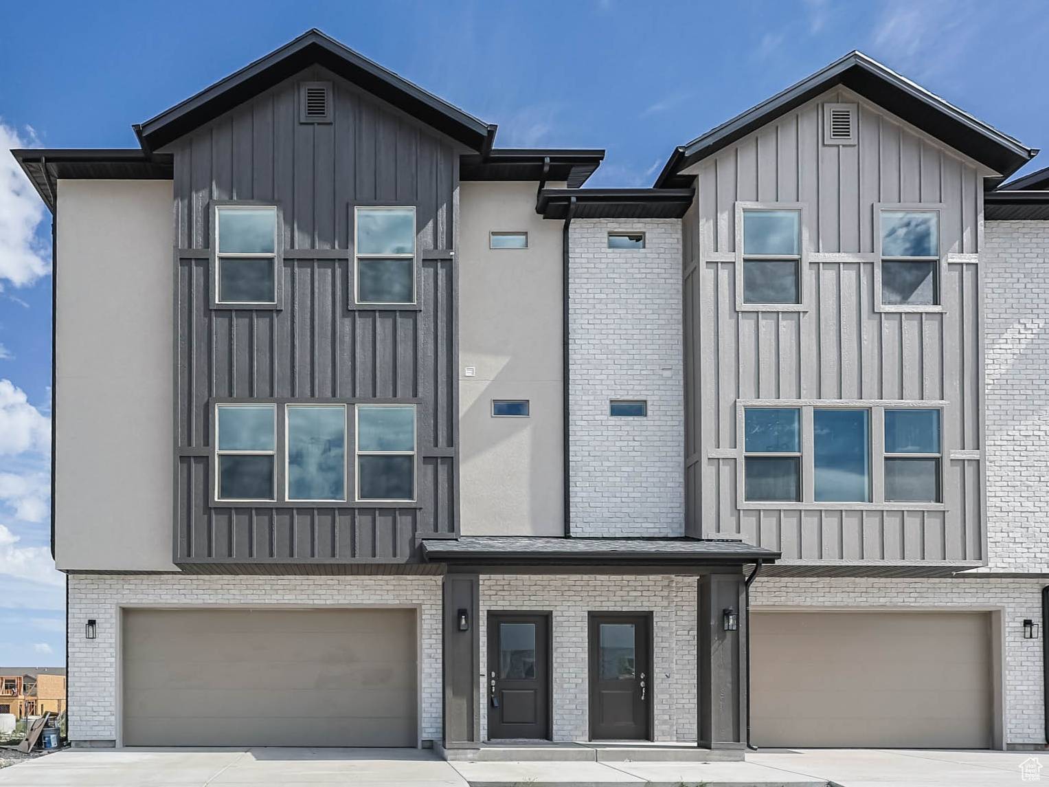 Tooele, UT 84074,610 W CAROLES WAY #11