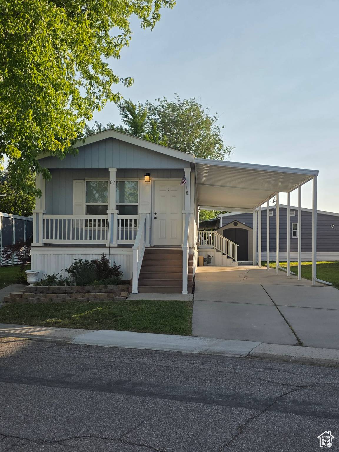 Farr West, UT 84404,1111 N 2000 W #87